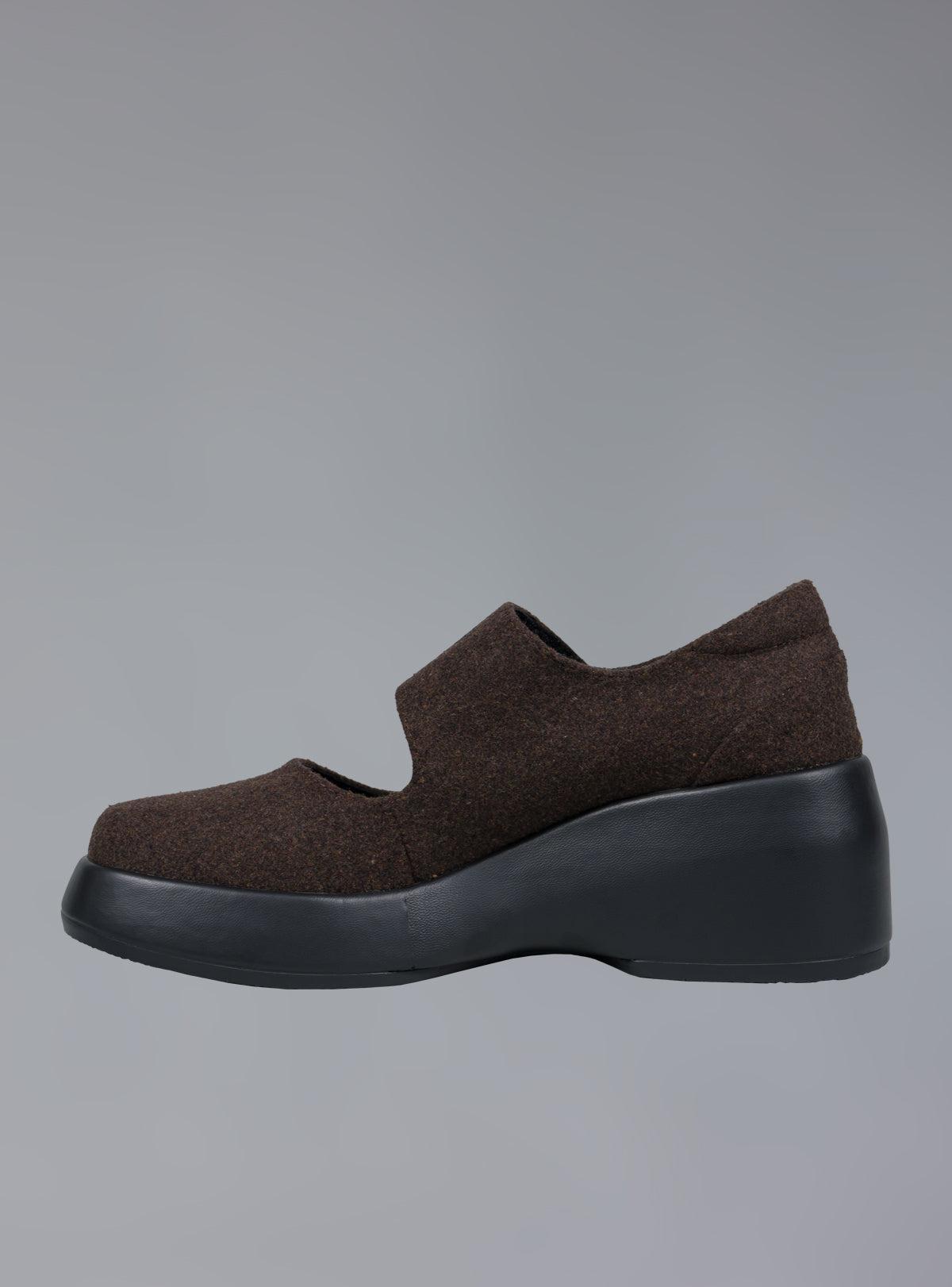 Gavo Mary Janes Female Product Image