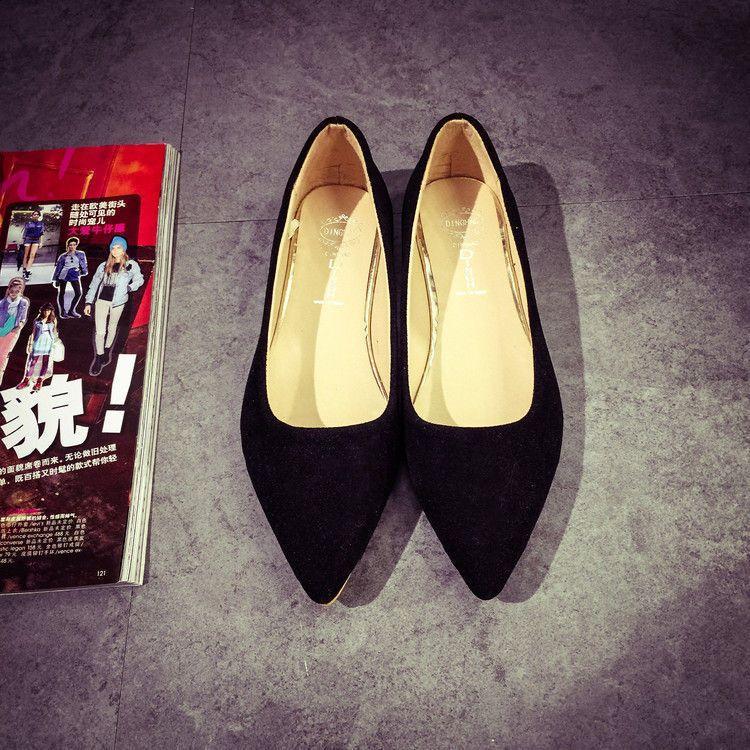 Plain Pointed Flats Product Image