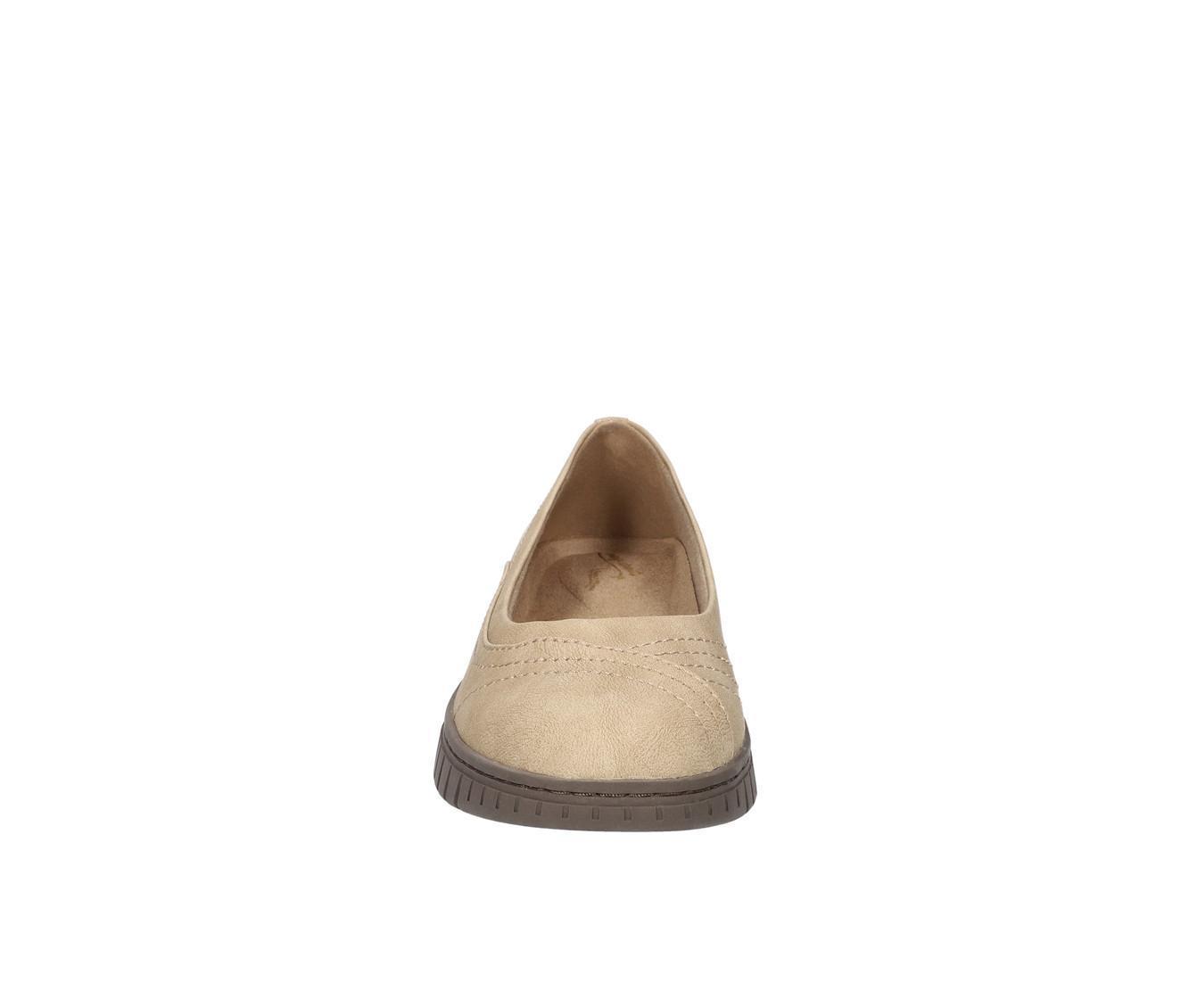 Women's Easy Street Cosma Product Image