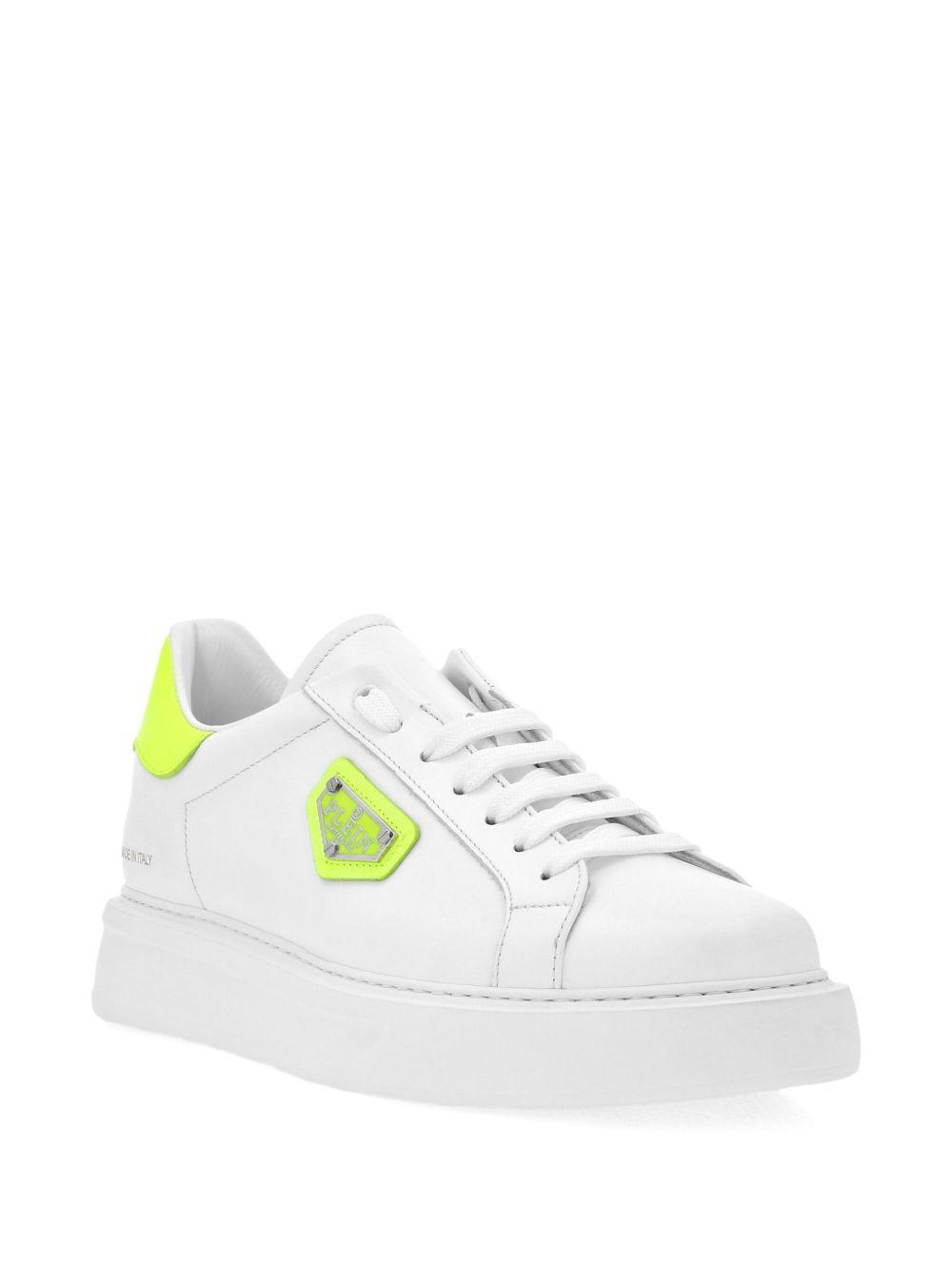 logo-plaque leather sneakers  Product Image