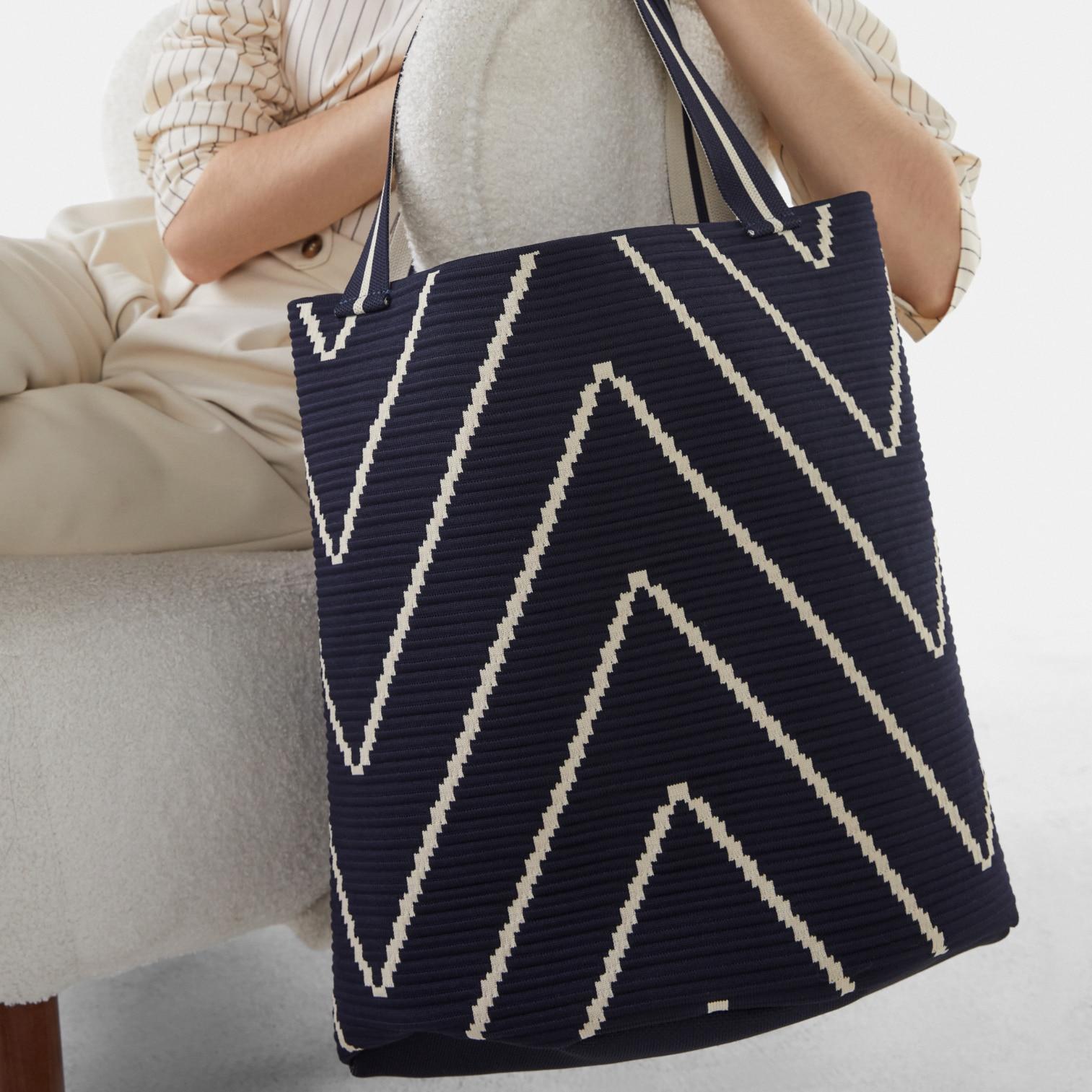 The Bucket Bag (Colette) Product Image