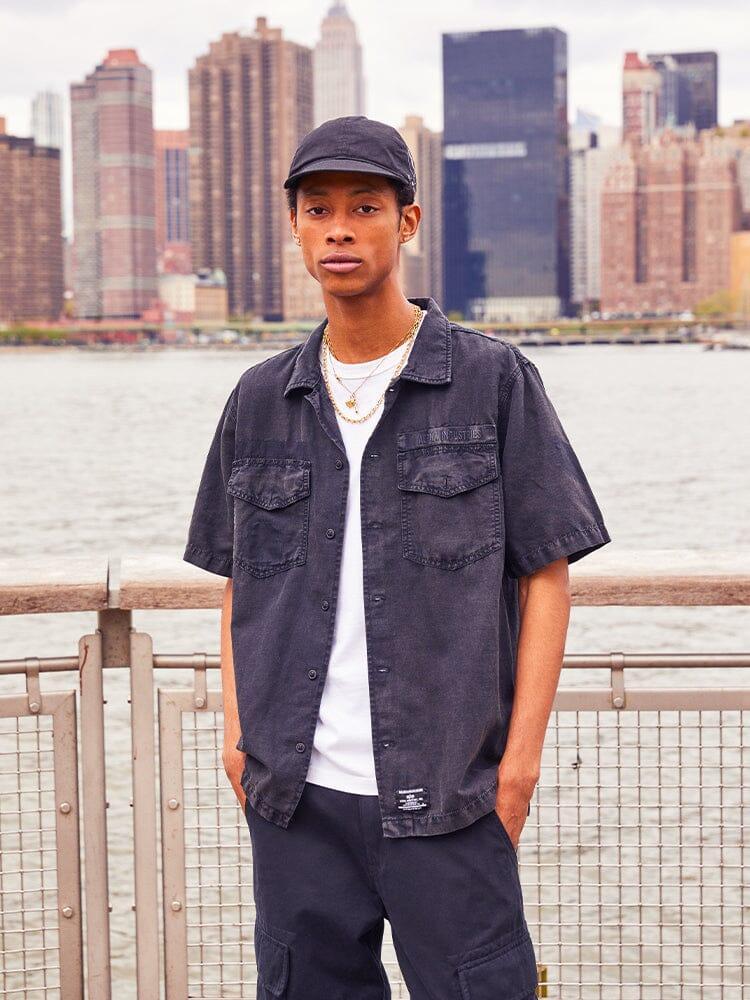 SHORT SLEEVE WASHED FATIGUE SHIRT JACKET (SEASONAL) Male Product Image