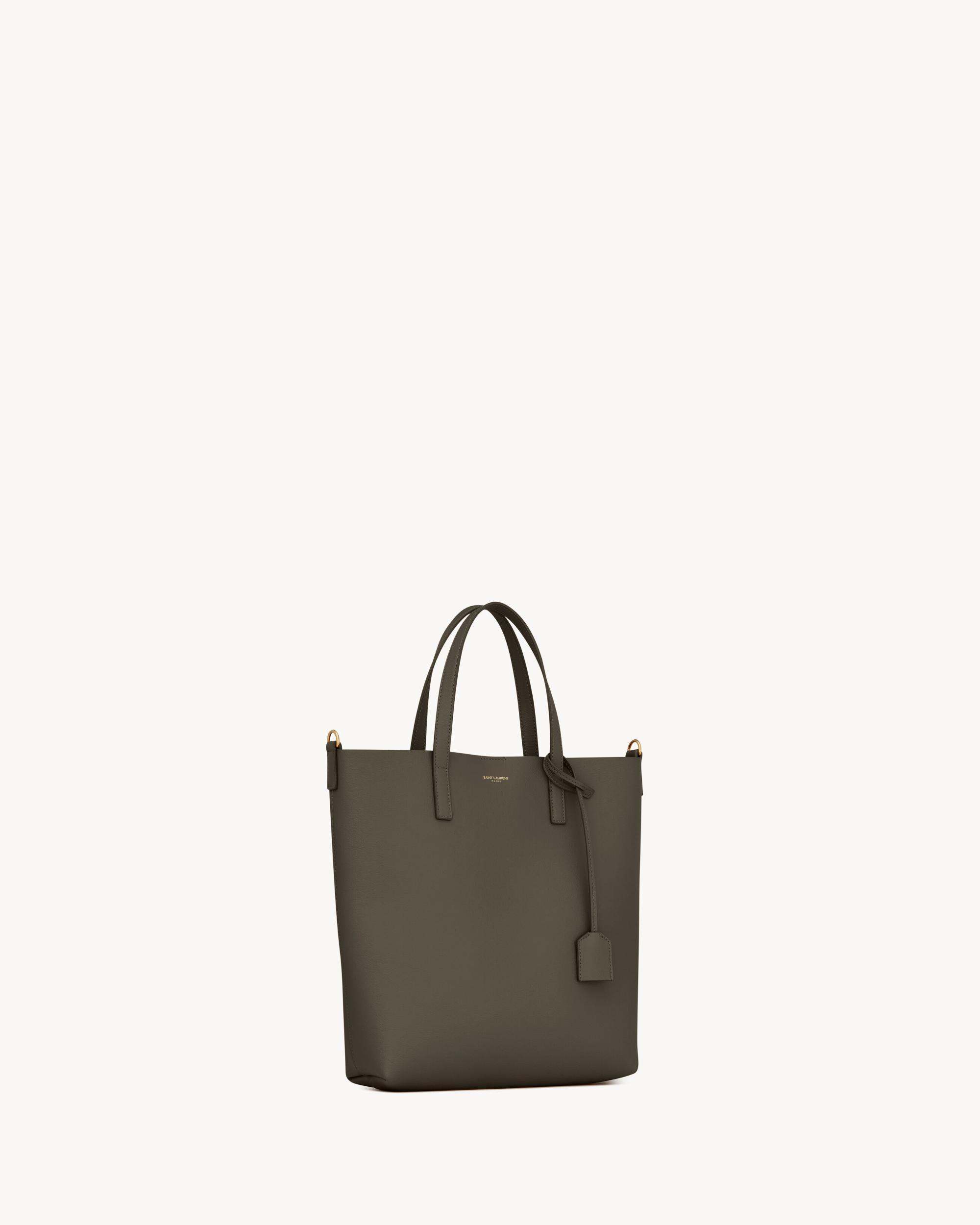SHOPPING SAINT LAURENT TOY IN LEATHER Product Image