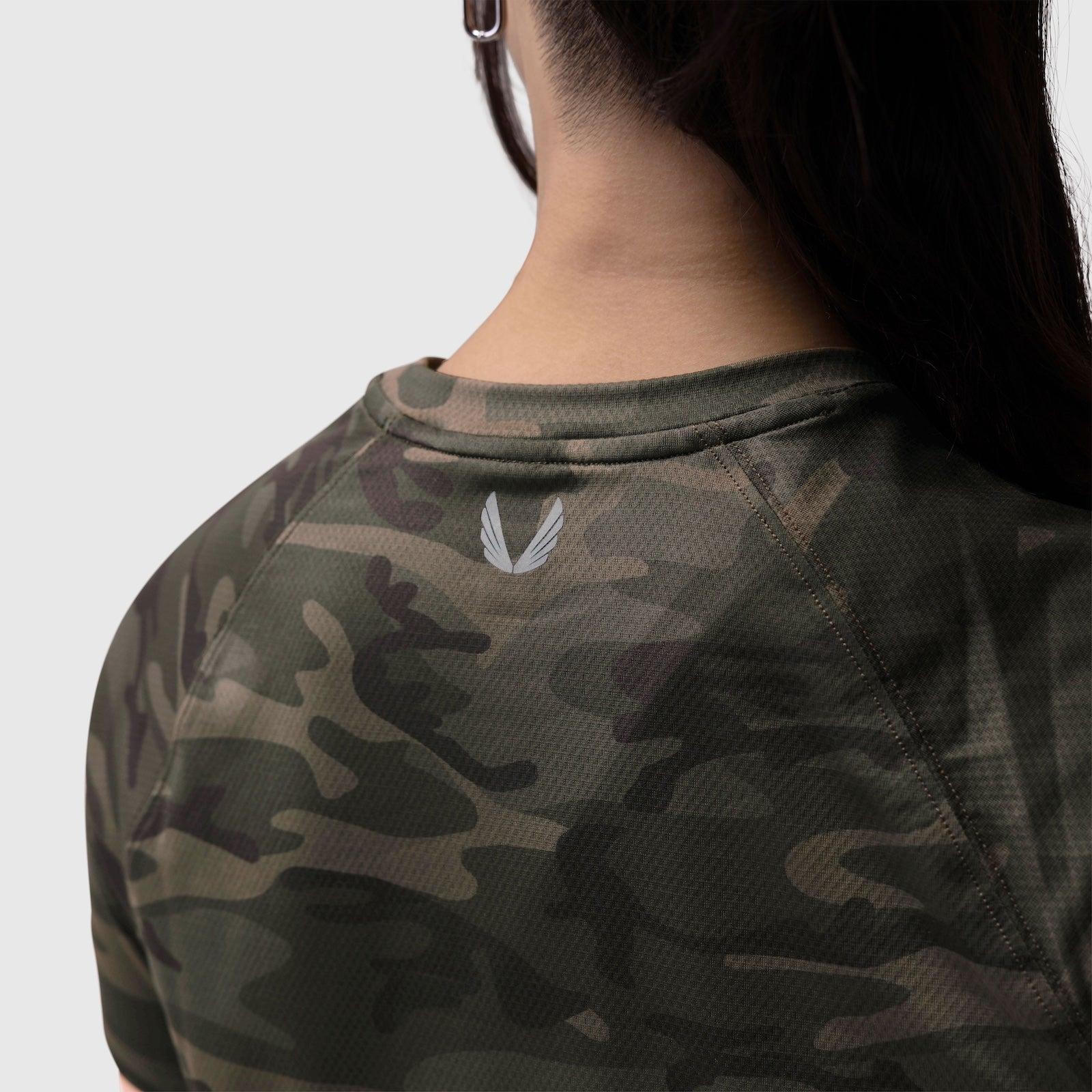 W018. AeroSilver® Cropped Tee - Dark Camo Product Image