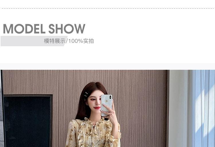 Long-Sleeve Floral Print Maxi A-Line Dress Product Image