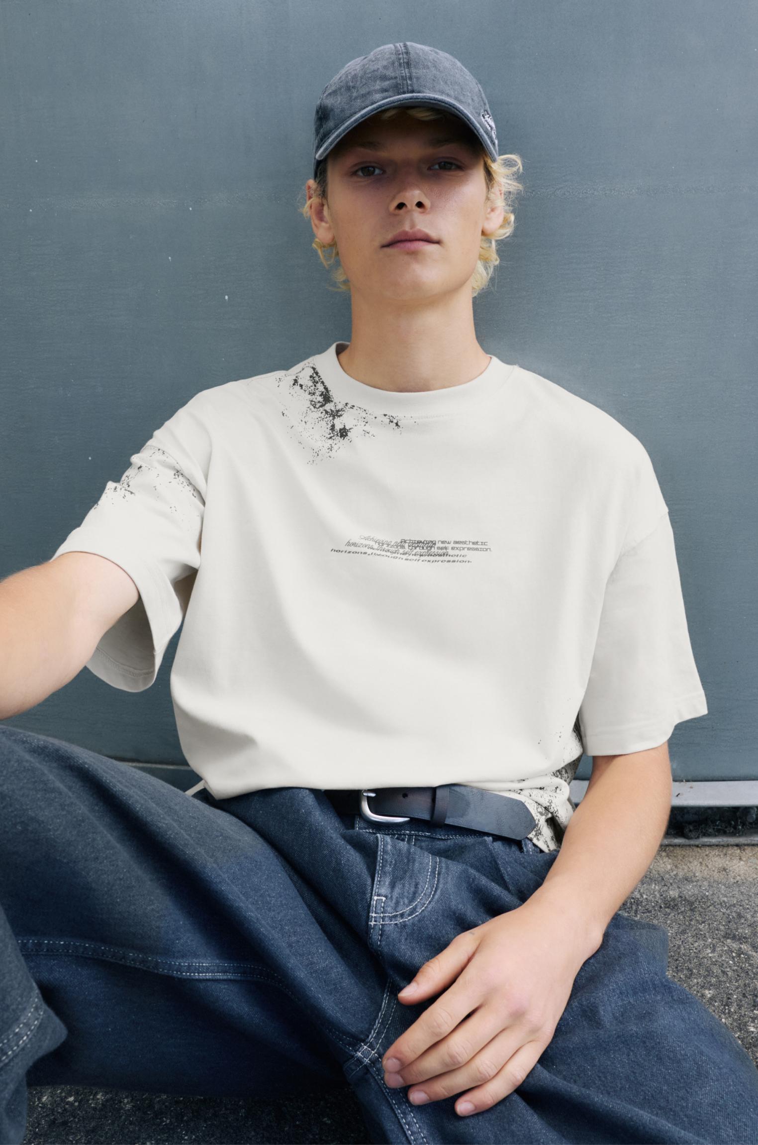 STWD Text T-shirt Product Image
