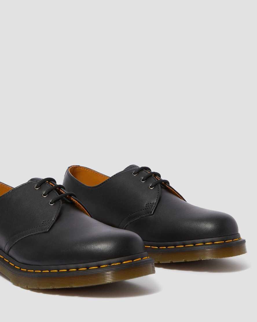 Dr. Martens Mens 1461 Leather Oxfords Product Image