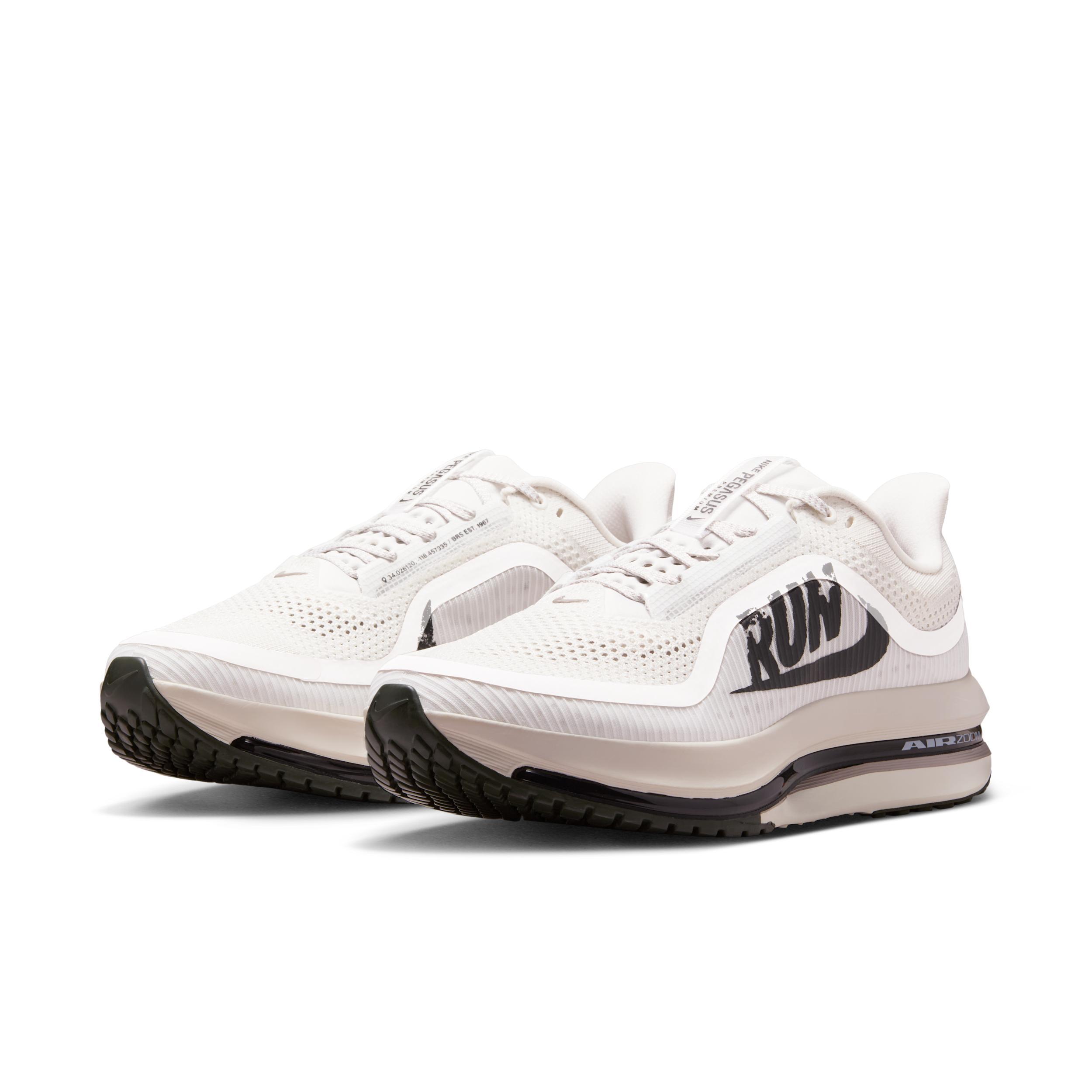 Nike Pegasus Premium Men's Road Running Shoes Product Image