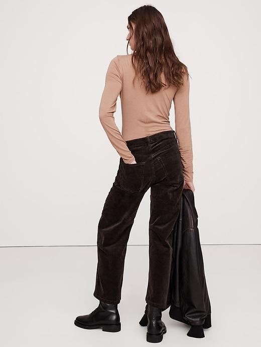 Ultra High-Rise Wide-Leg Crop Corduroy Pant Product Image