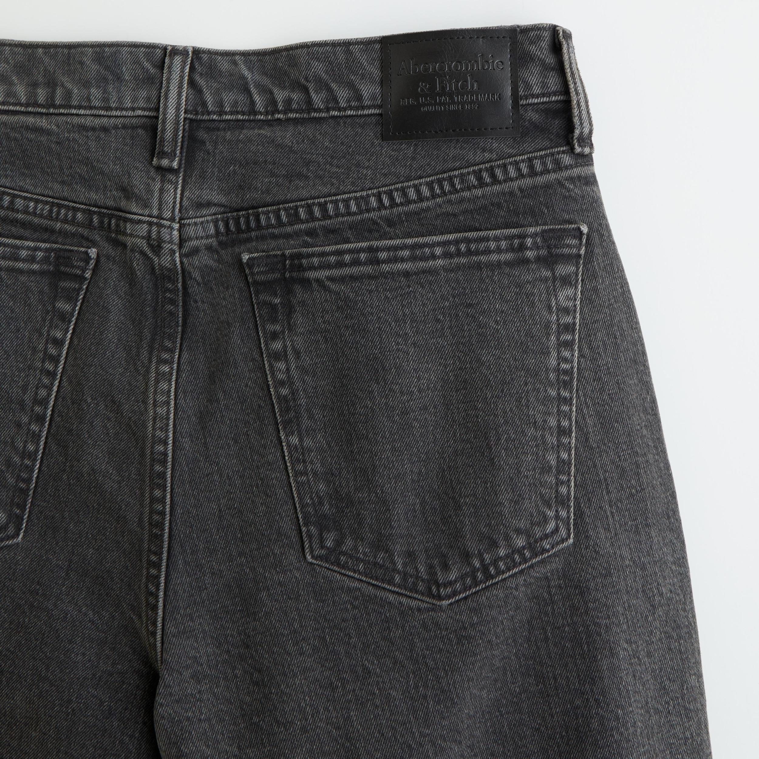 Athletic Baggy Jean Product Image