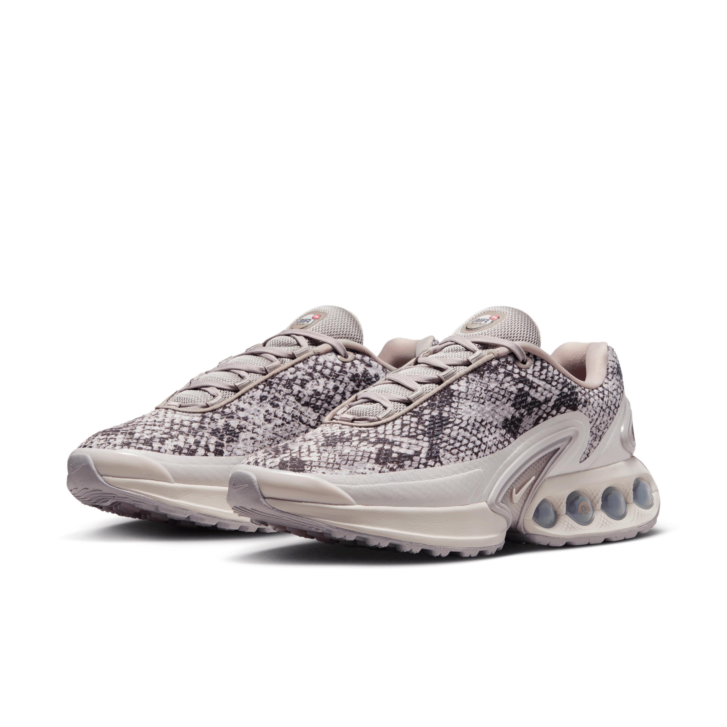 Nike Women's Air Max Dn Premium Shoes Product Image