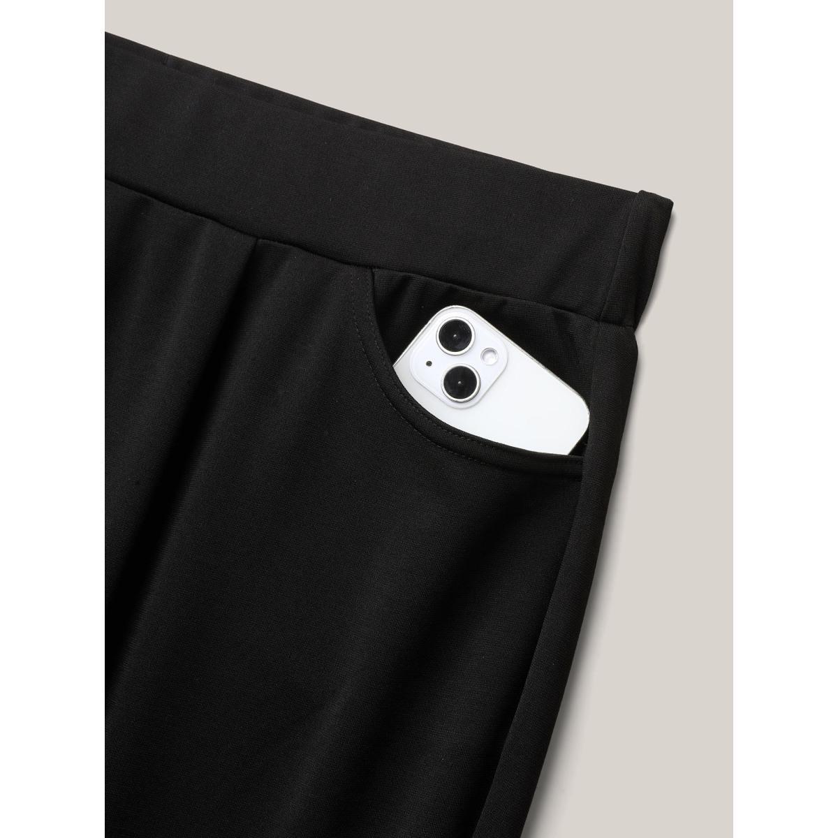 Plus Size Pleated Stretchy Waist Skinny-Fit Pants Women Black Workwear Essentials Bodycon Mid Rise Work Pants BloomChic 26/4X Product Image
