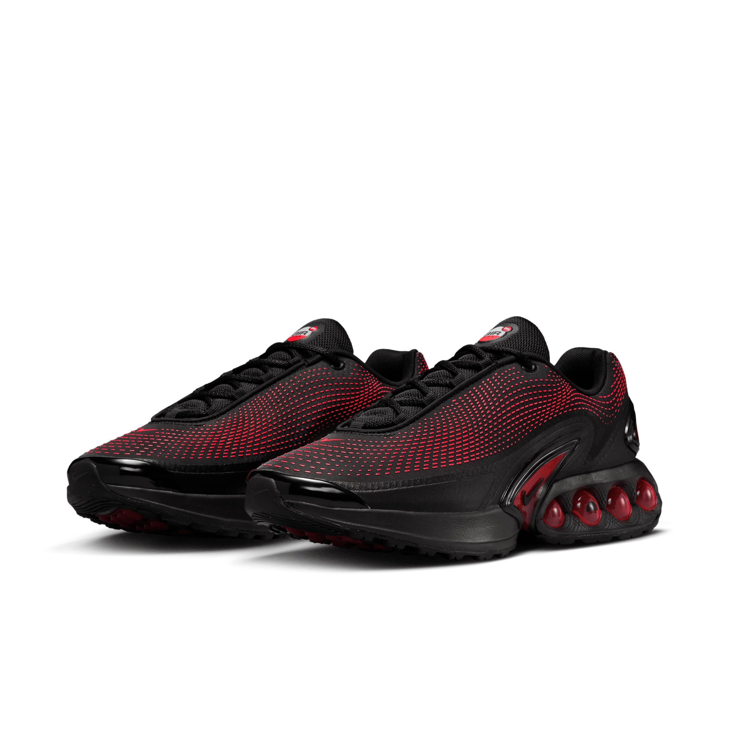 Nike Mens Air Max Dn Casual Shoes in Black Product Image