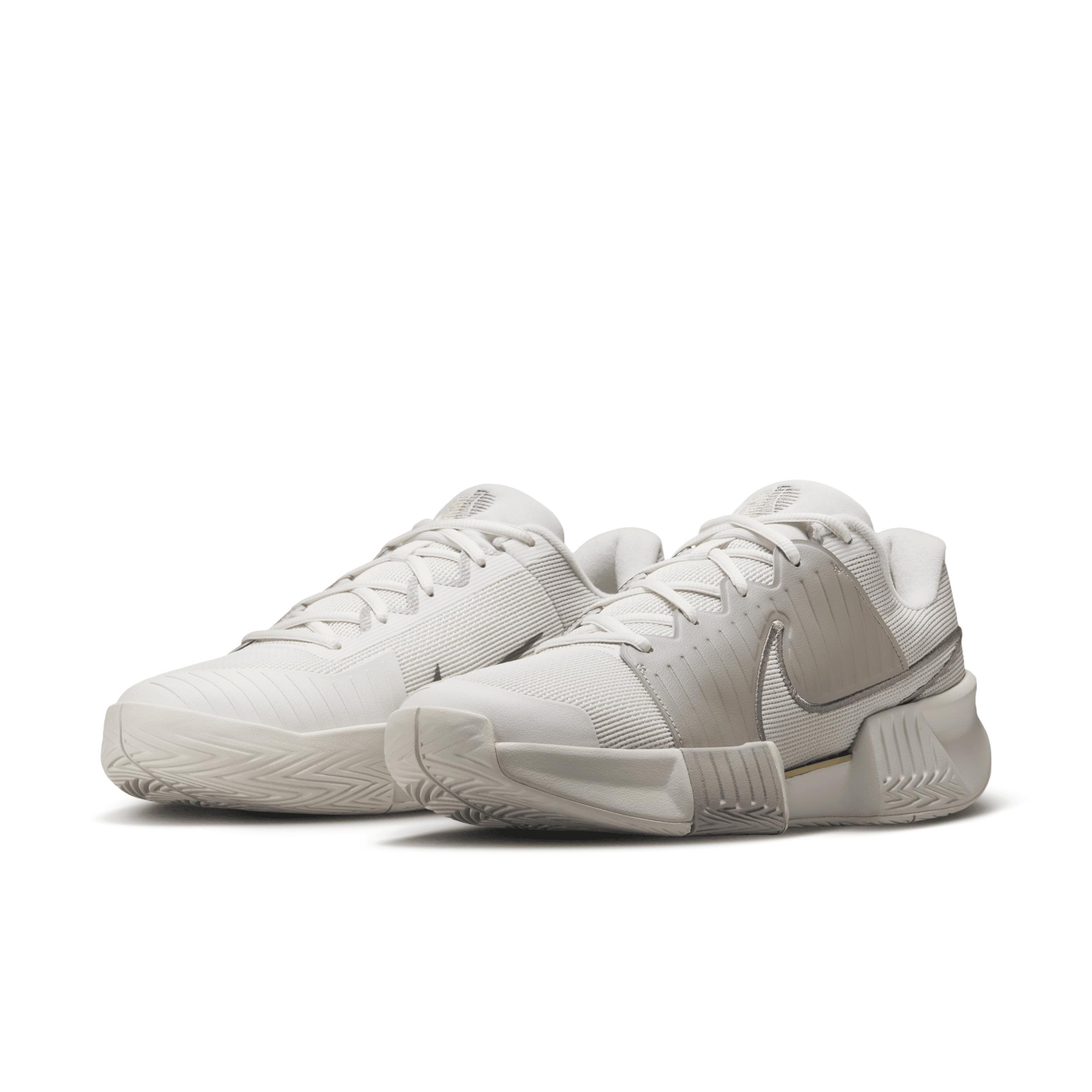Nike Men's GP Challenge Pro Premium Hard Court Tennis Shoes Product Image