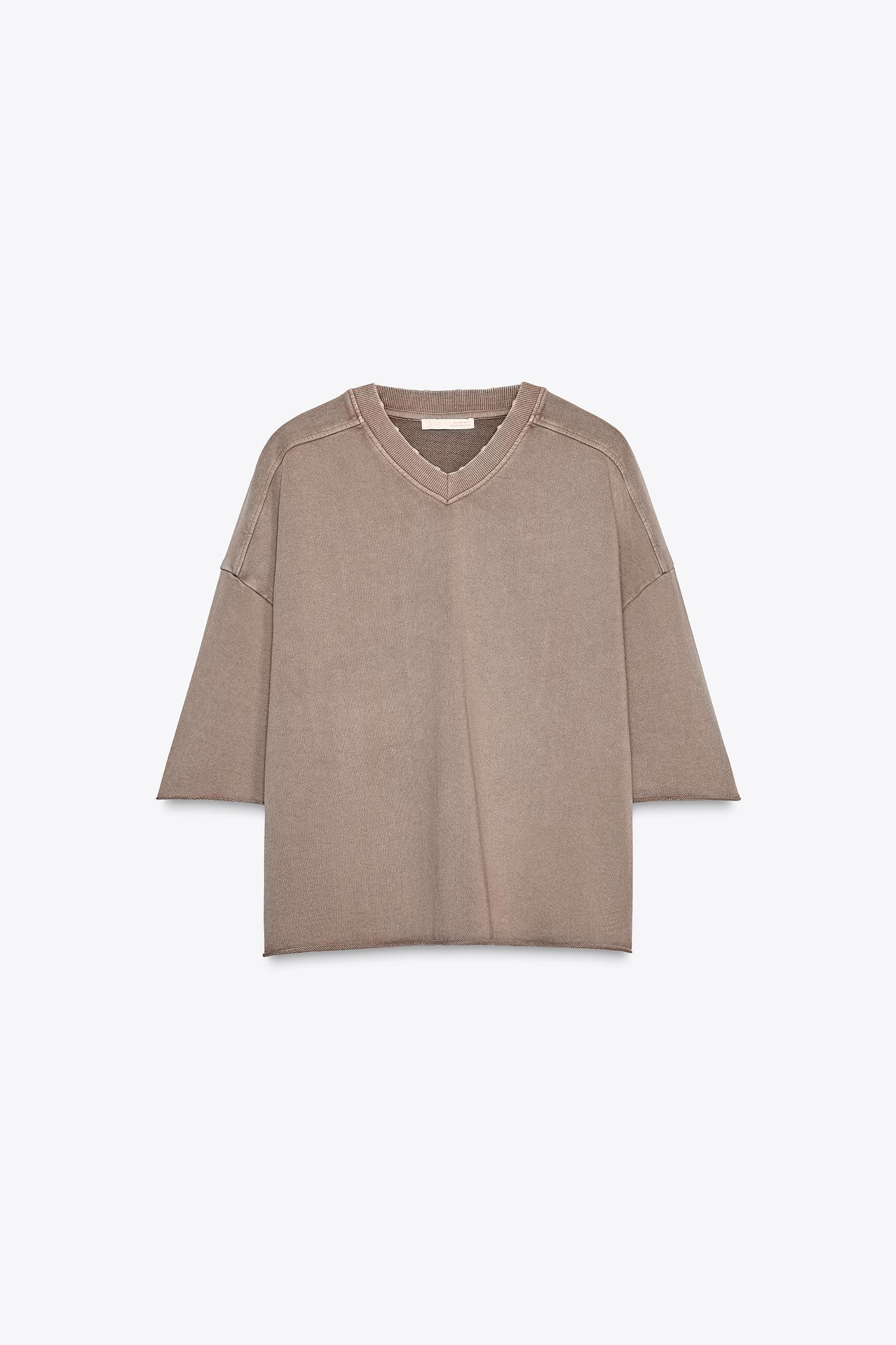 WASHED EFFECT PLUSH SWEATSHIRT Product Image