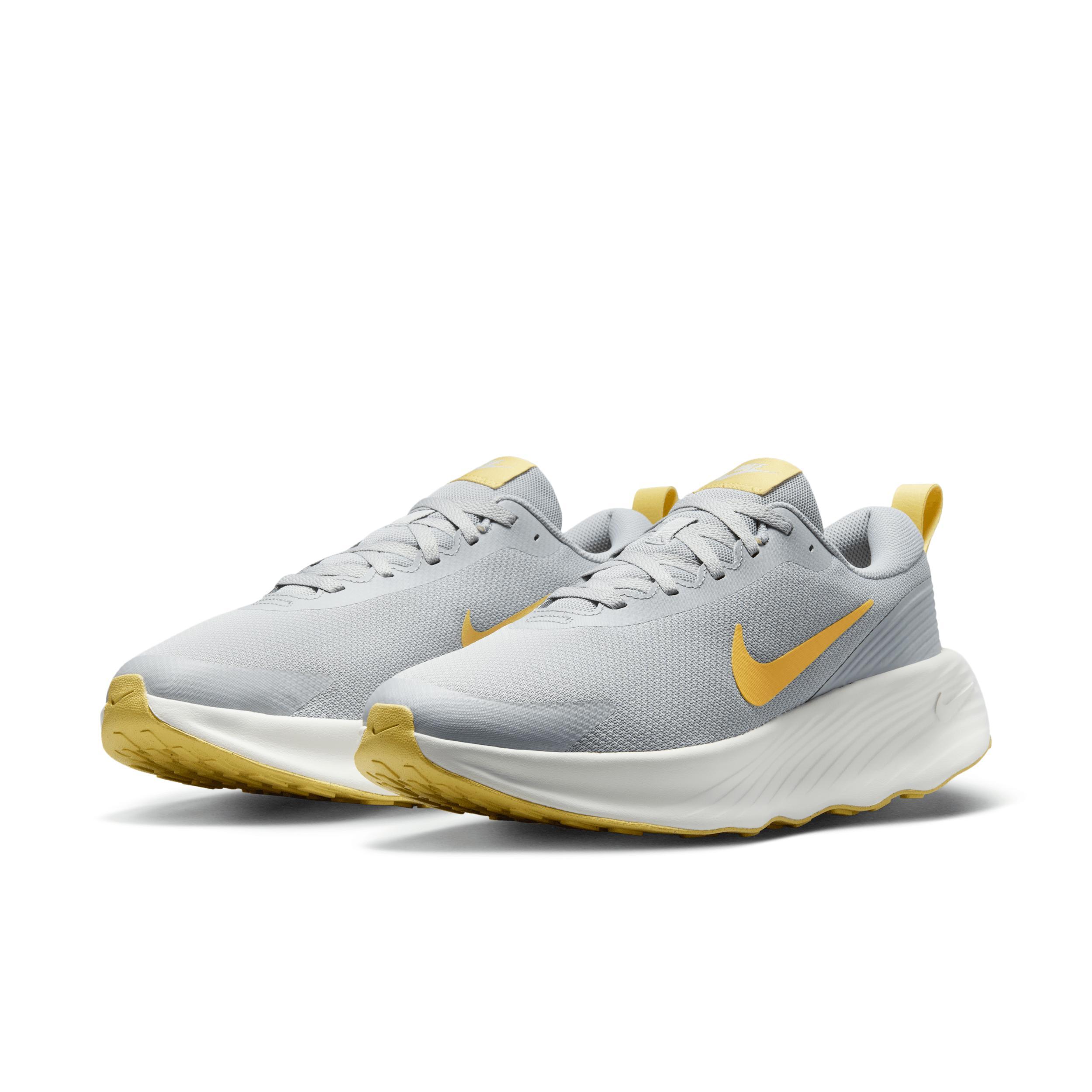 Nike Men's Promina Walking Shoes Product Image