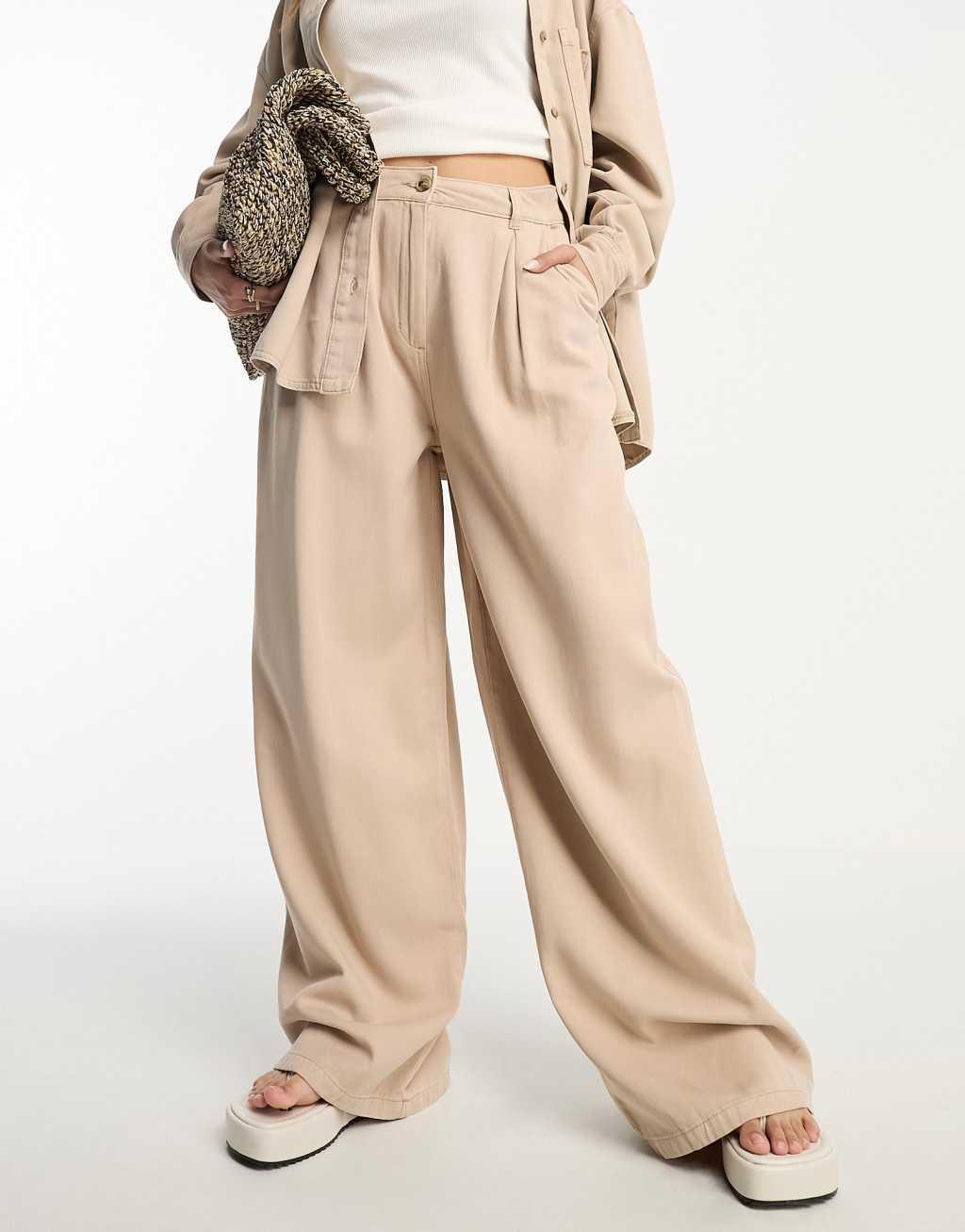 ASOS DESIGN wide leg pants Product Image