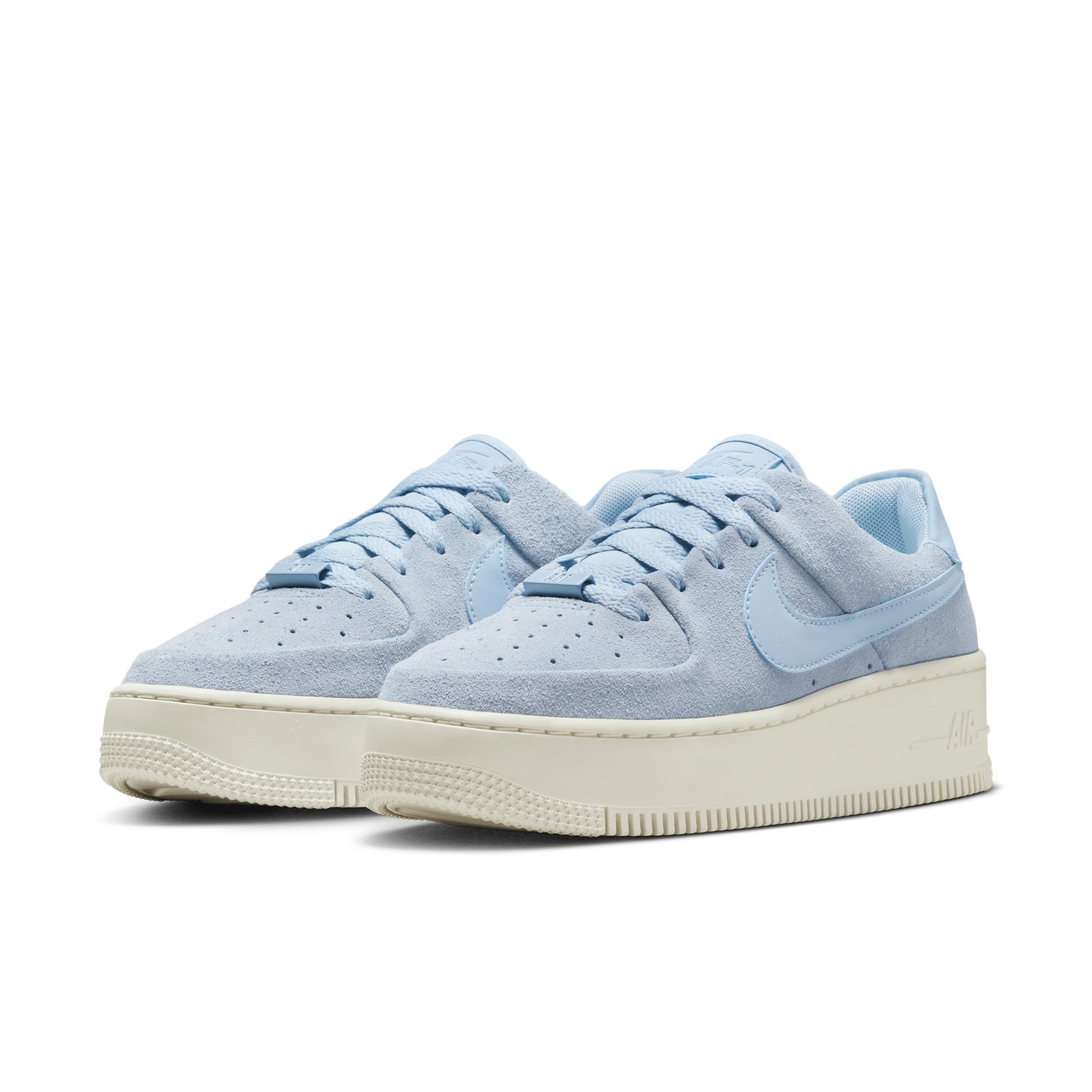Nike Air Force 1 Sage Low Women's Shoes Product Image