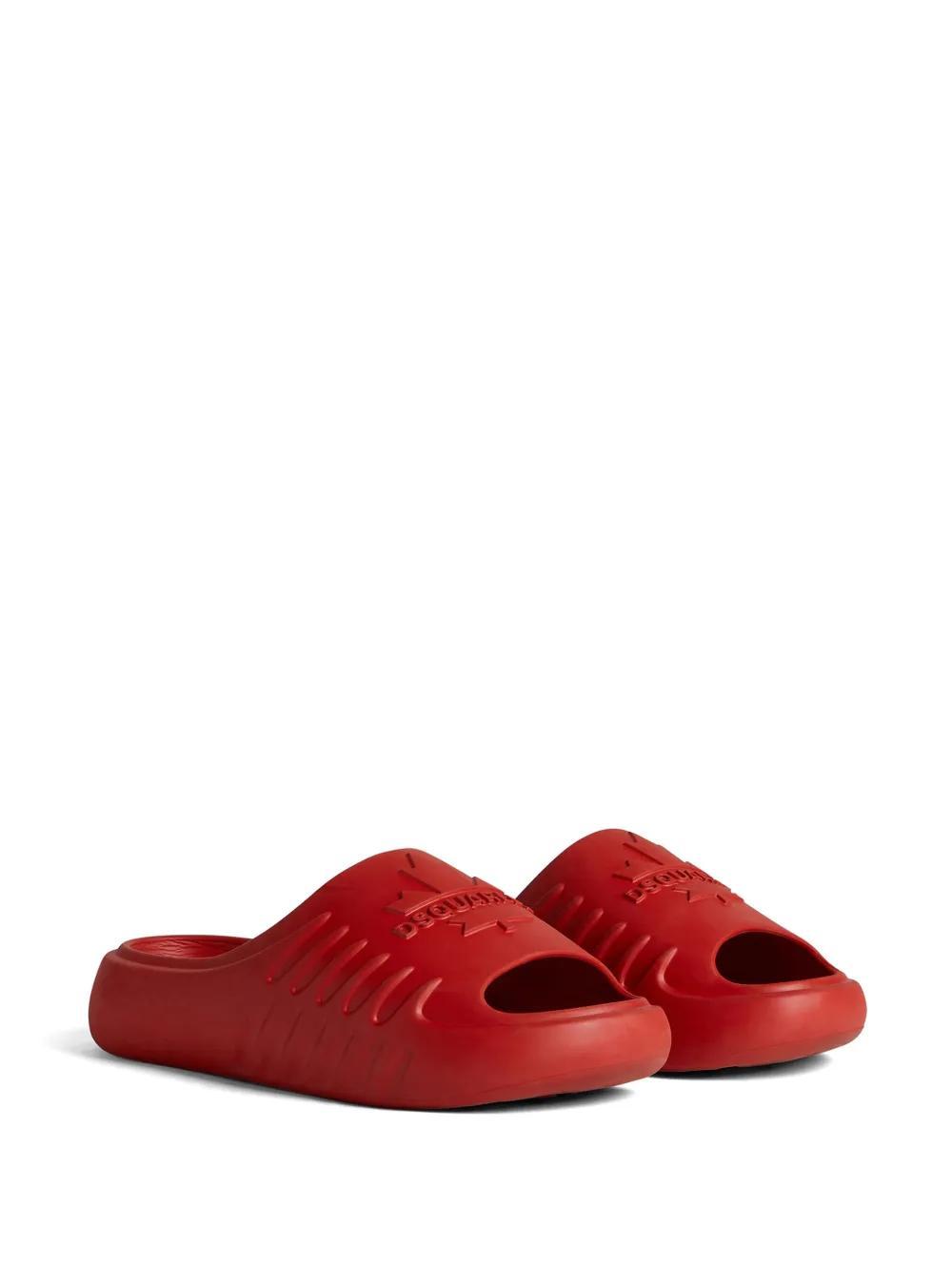 logo-embossed slides Product Image