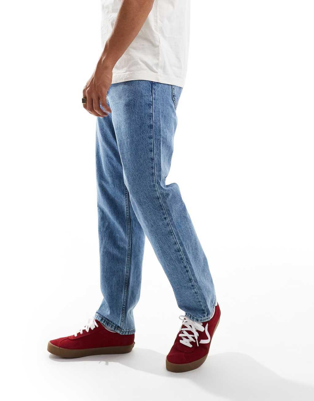 ONLY & SONS Tye loose tapered fit jeans in light blue wash Product Image