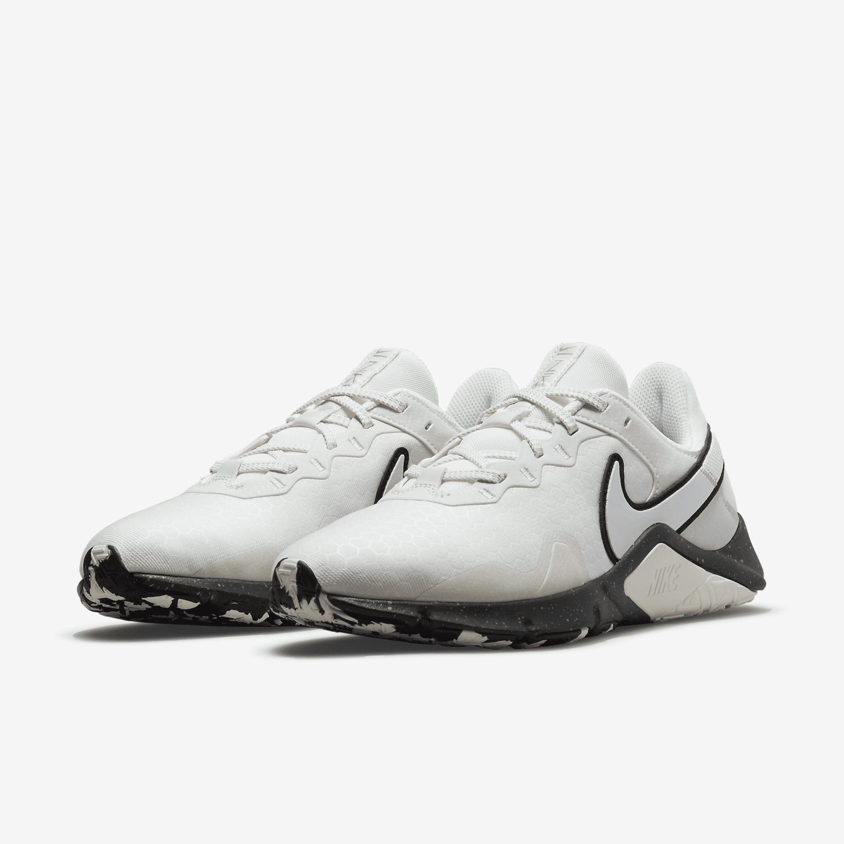Nike Legend Essential 2 Premium Women's Training Shoes Product Image