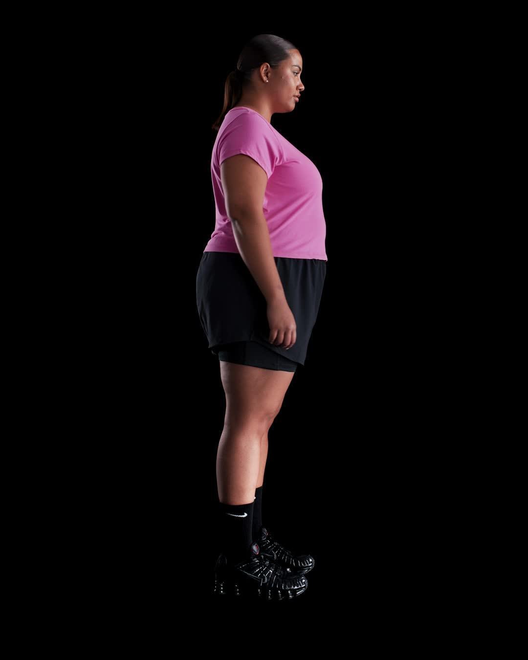 Nike Sportswear Chill Knit Women's Cropped T-Shirt (Plus Size) Product Image
