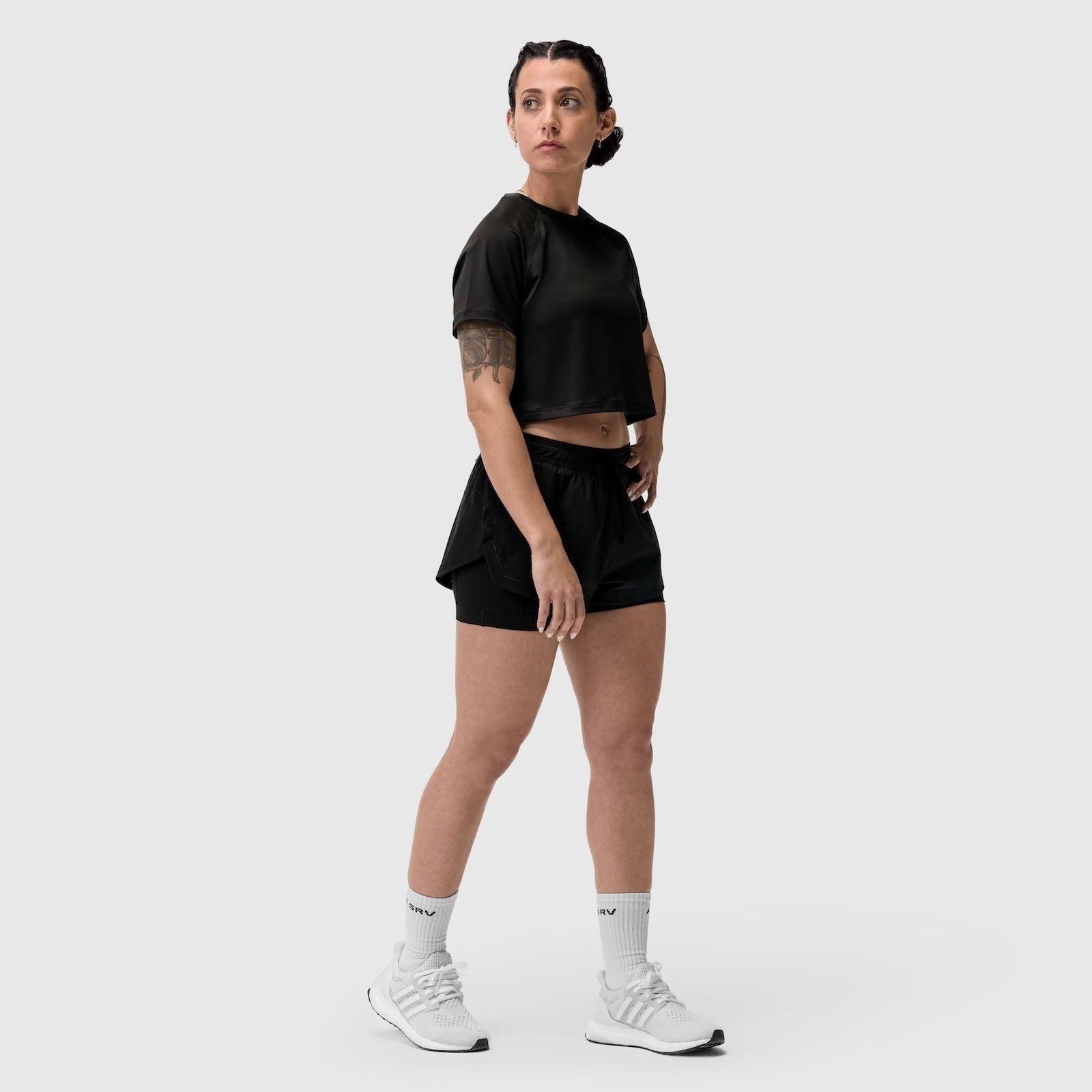 W018. AeroSilver® Cropped Tee - Black Product Image