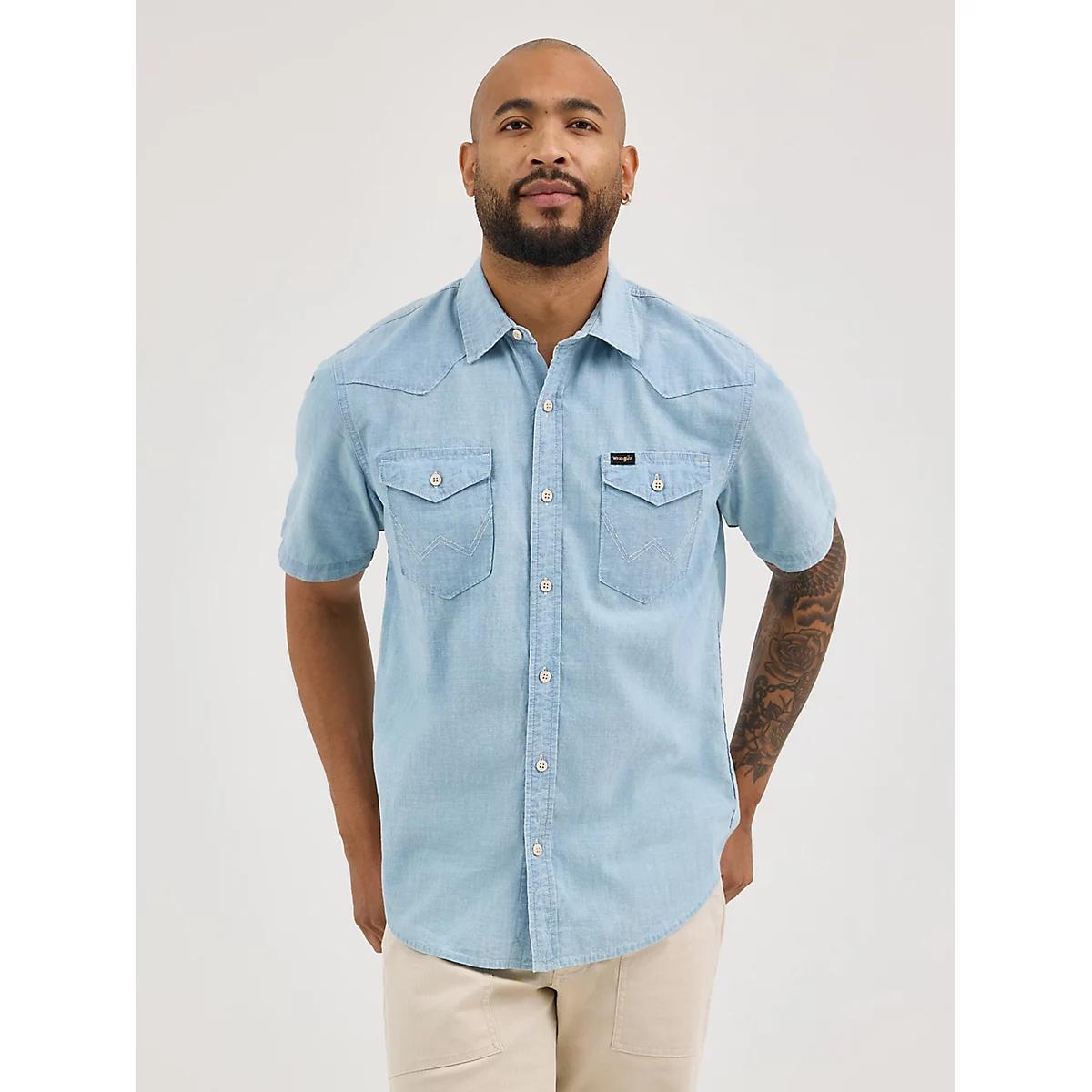 Men's Chambray Short Sleeve Shirt in Light Vintage Product Image