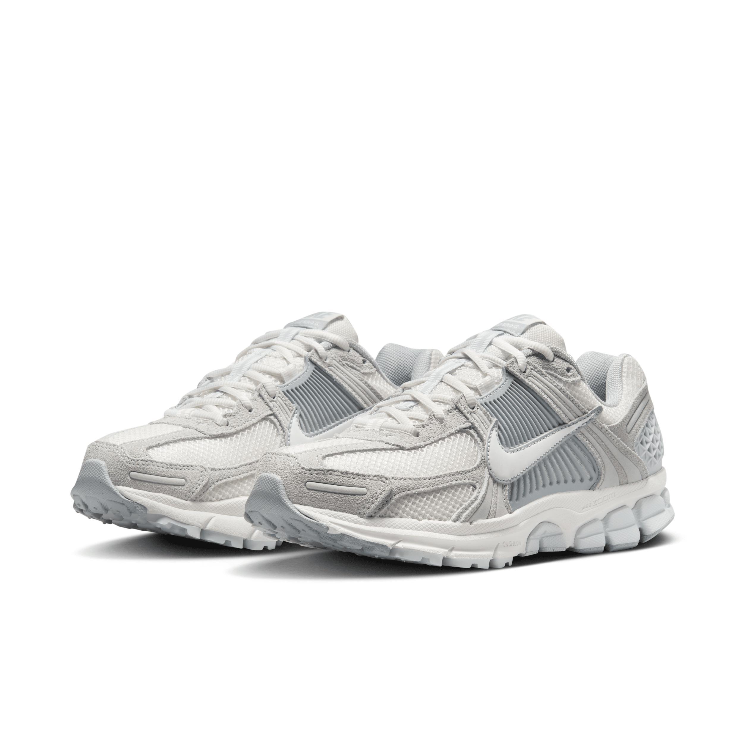 Nike Women's Zoom Vomero 5 Shoes Product Image