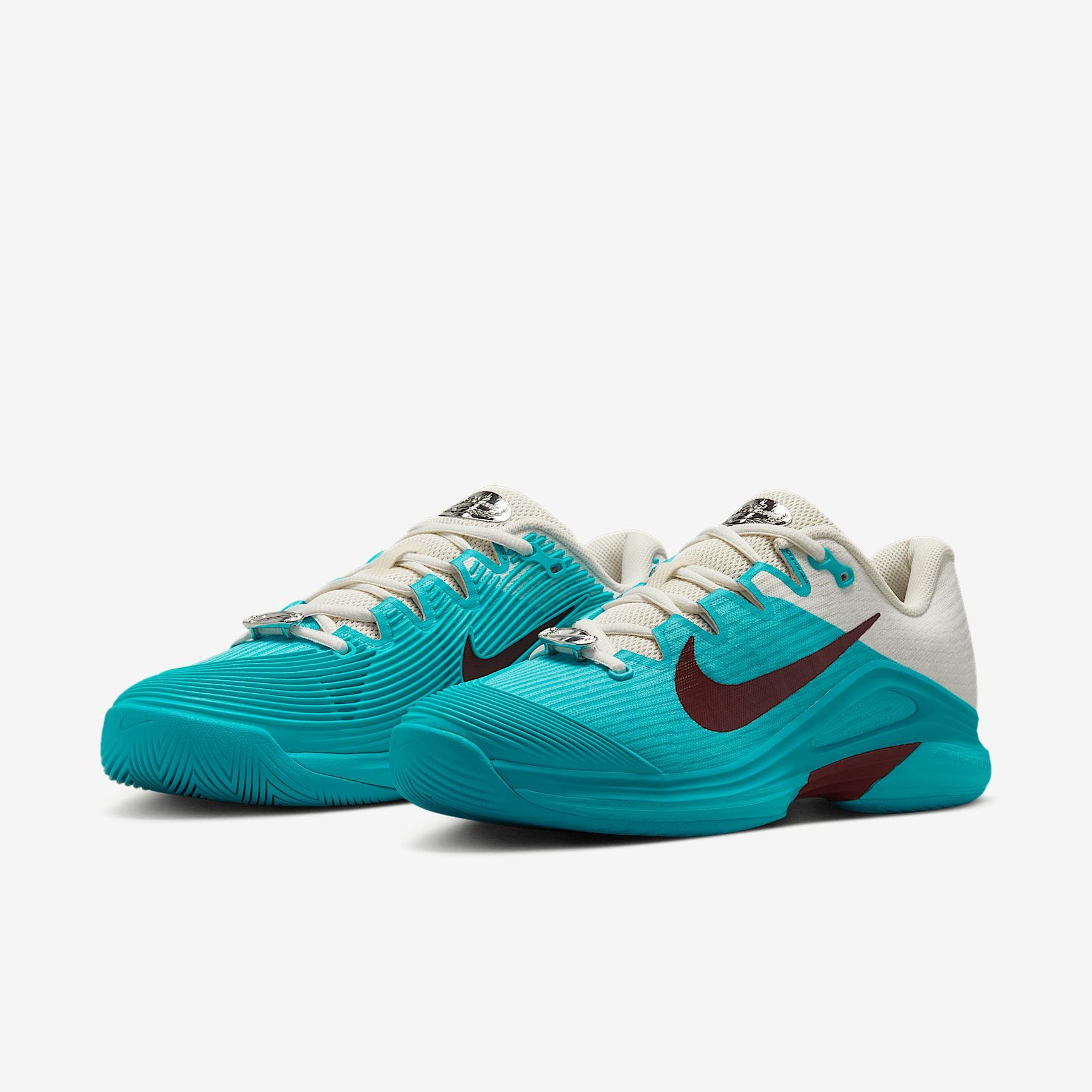 Nike Vapor 12 Premium Women's Hard Court Tennis Shoes Product Image