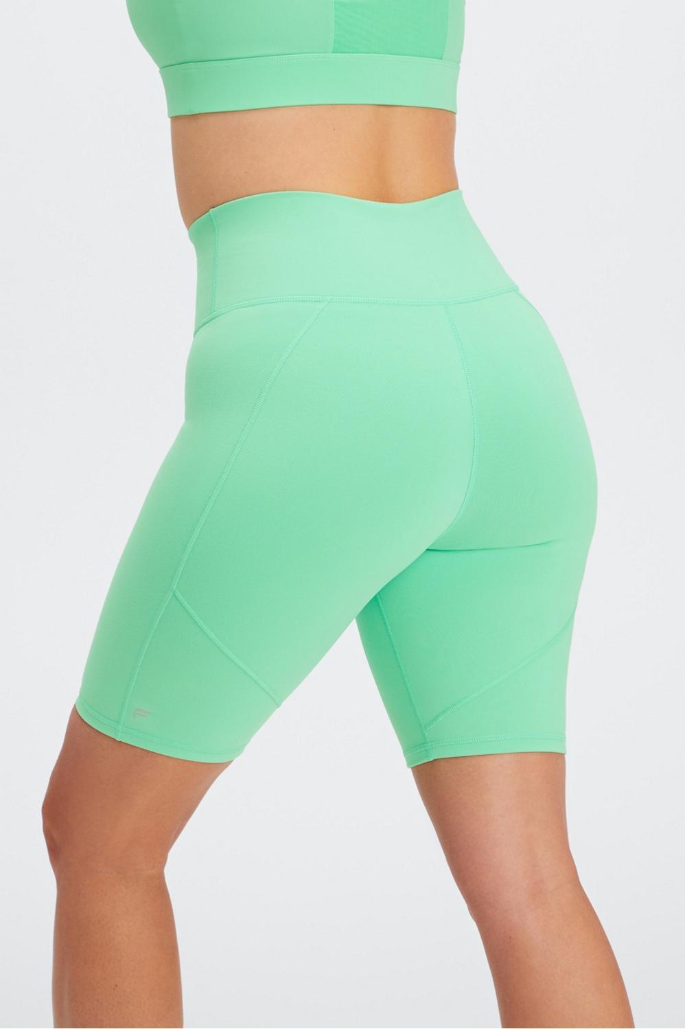 Fabletics Define High-Waisted 9 Short Womens green plus Size 4X Product Image