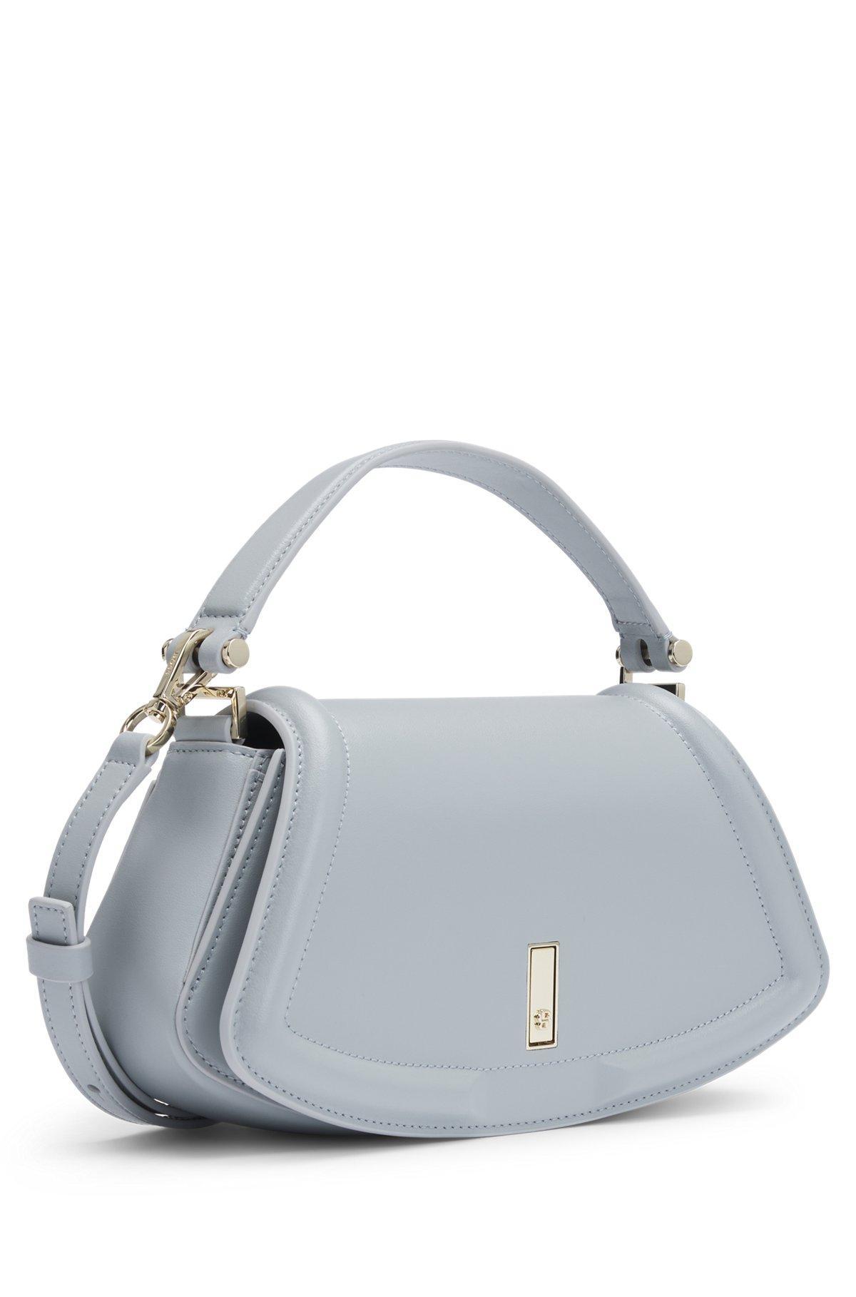 Ariell shoulder bag in leather Product Image