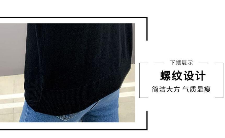 Long-Sleeve Round Neck Lace Panel Knit Top Product Image