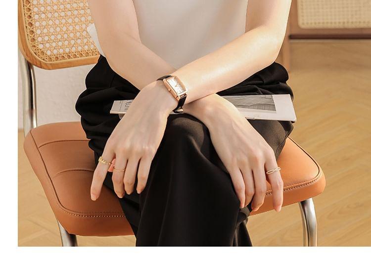 Sleeveless Crew Neck Plain Cutout Chiffon Top Product Image