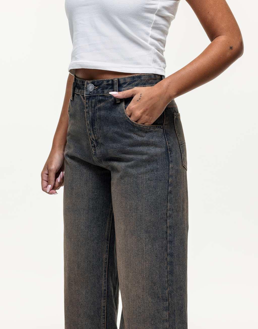 Good For Nothing baggy jeans in blue rust wash Product Image