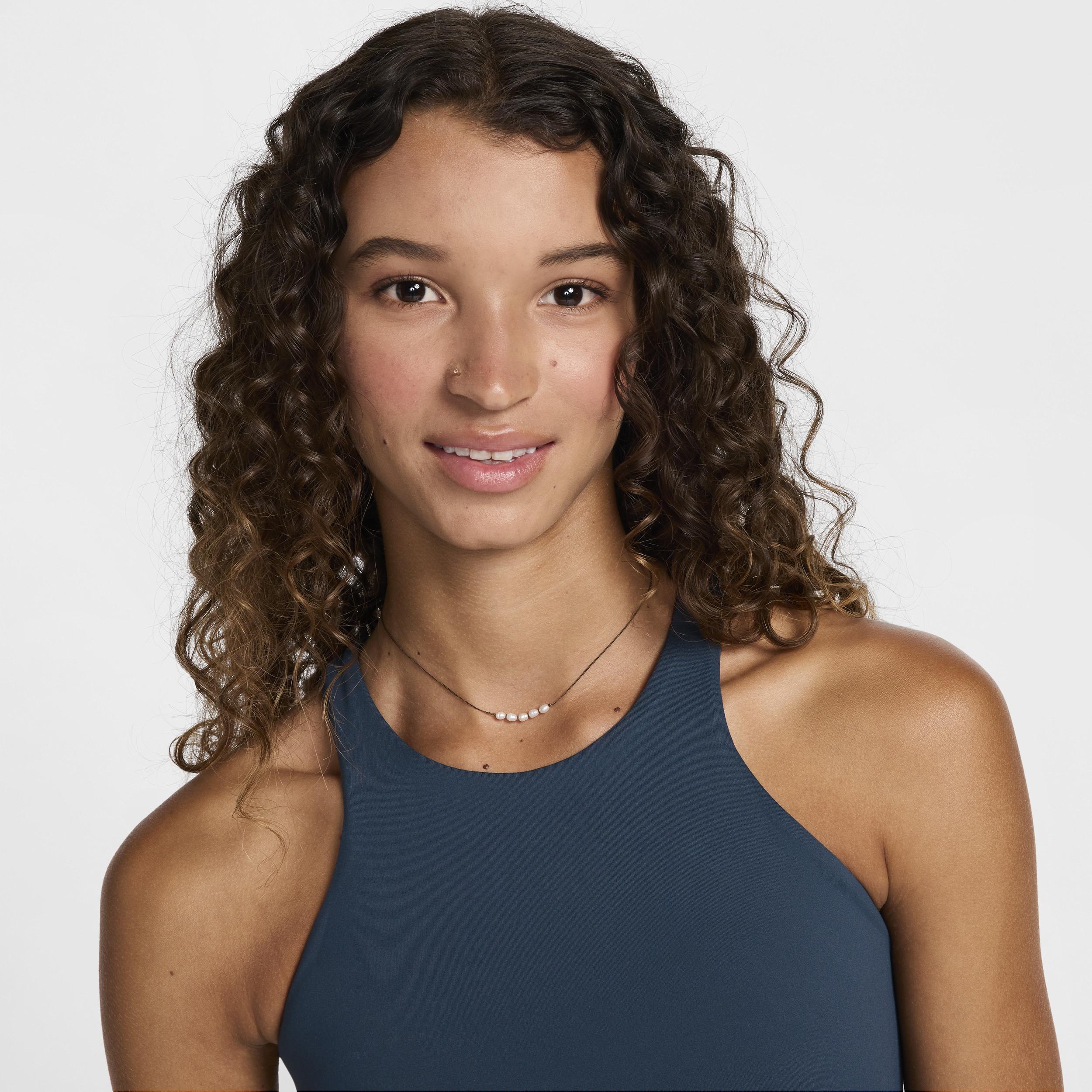Nike One Twist Women's Light-Support Lightly Lined High-Neck Sports Bra Product Image