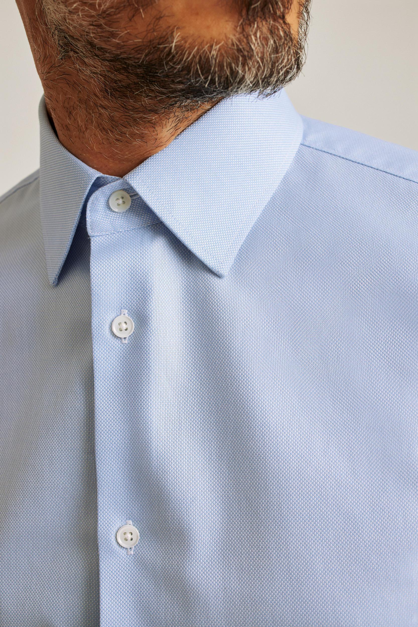 Jetsetter Premium Dress Shirt Product Image