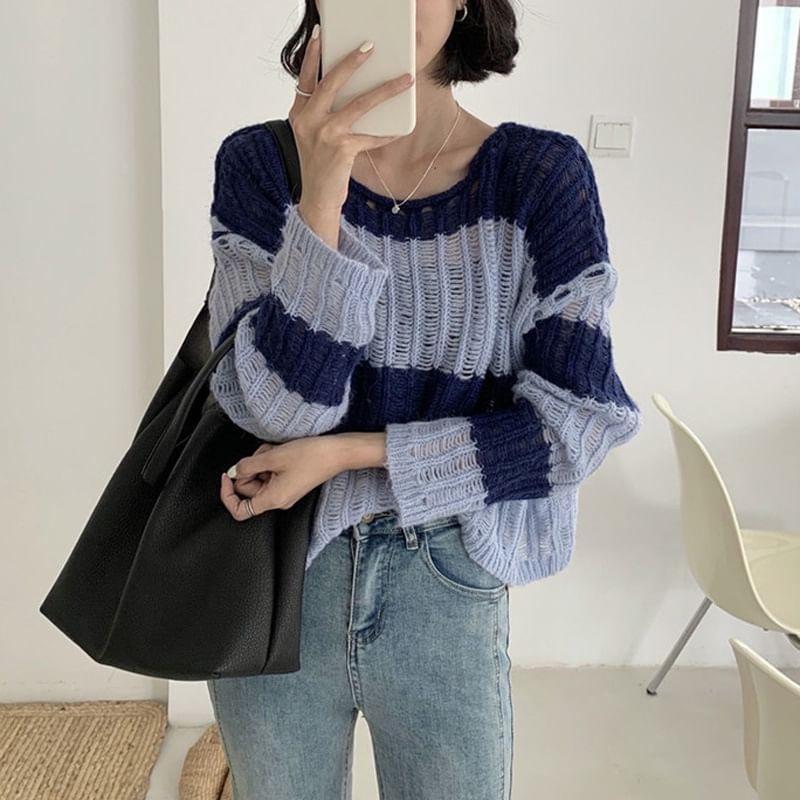 Long-Sleeve Crew Neck Striped Distressed Knit Top Product Image