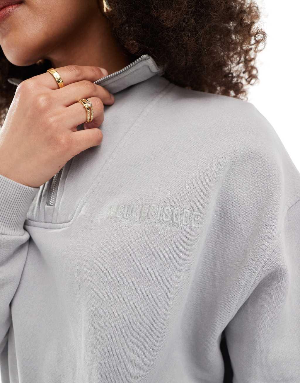 Pull&Bear half zip sweatshirt with tonal graphic in washed gray Product Image