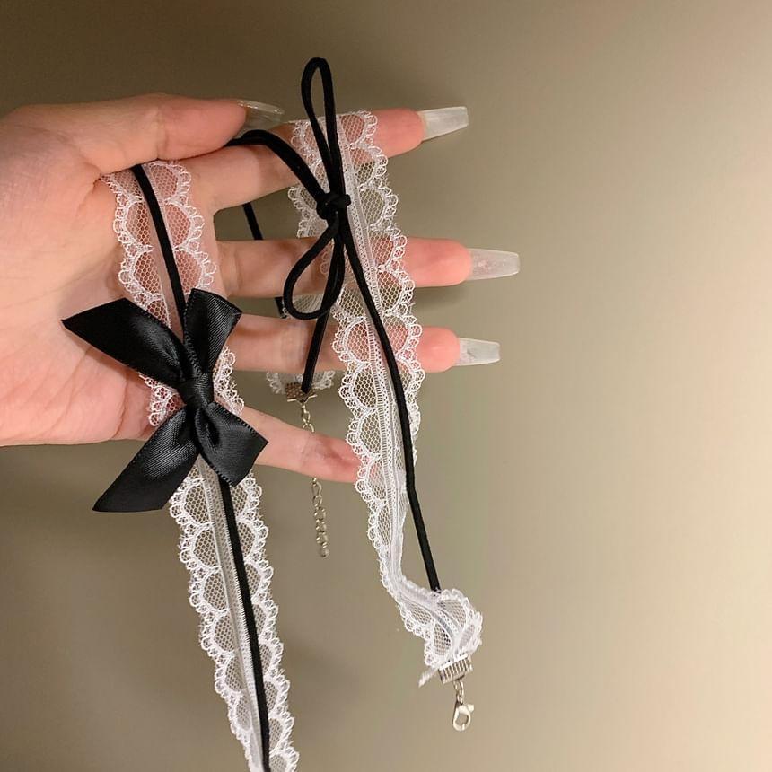 Ribbon Lace Choker Product Image