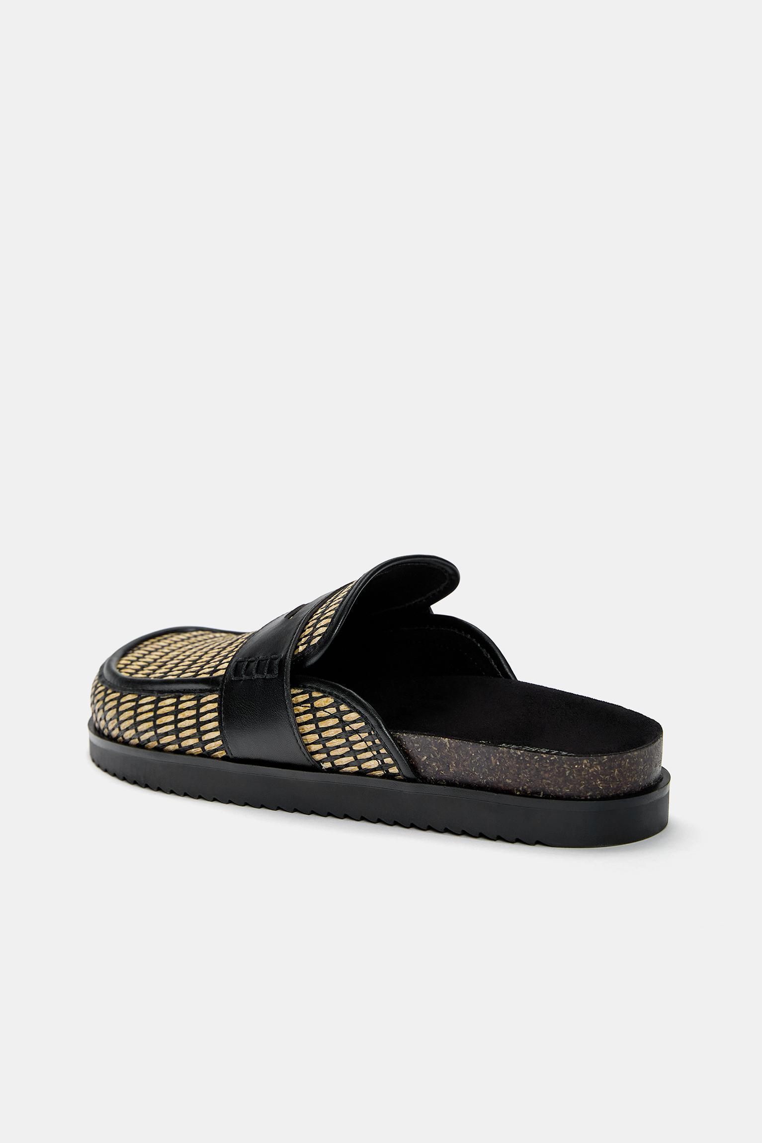 Printed clogs Product Image