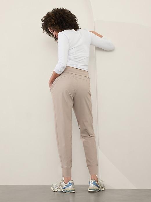 Headlands Hybrid Trek Mid Rise Jogger Product Image