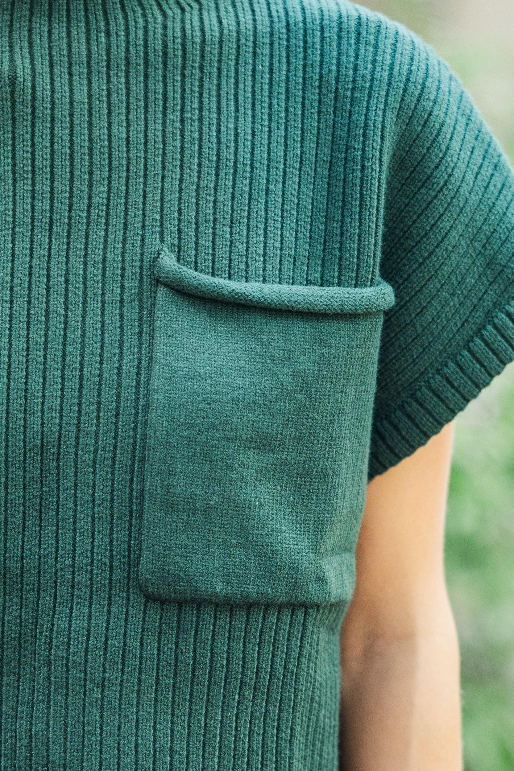 Open Your Mind Emerald Green Short Sleeve Sweater Female Product Image