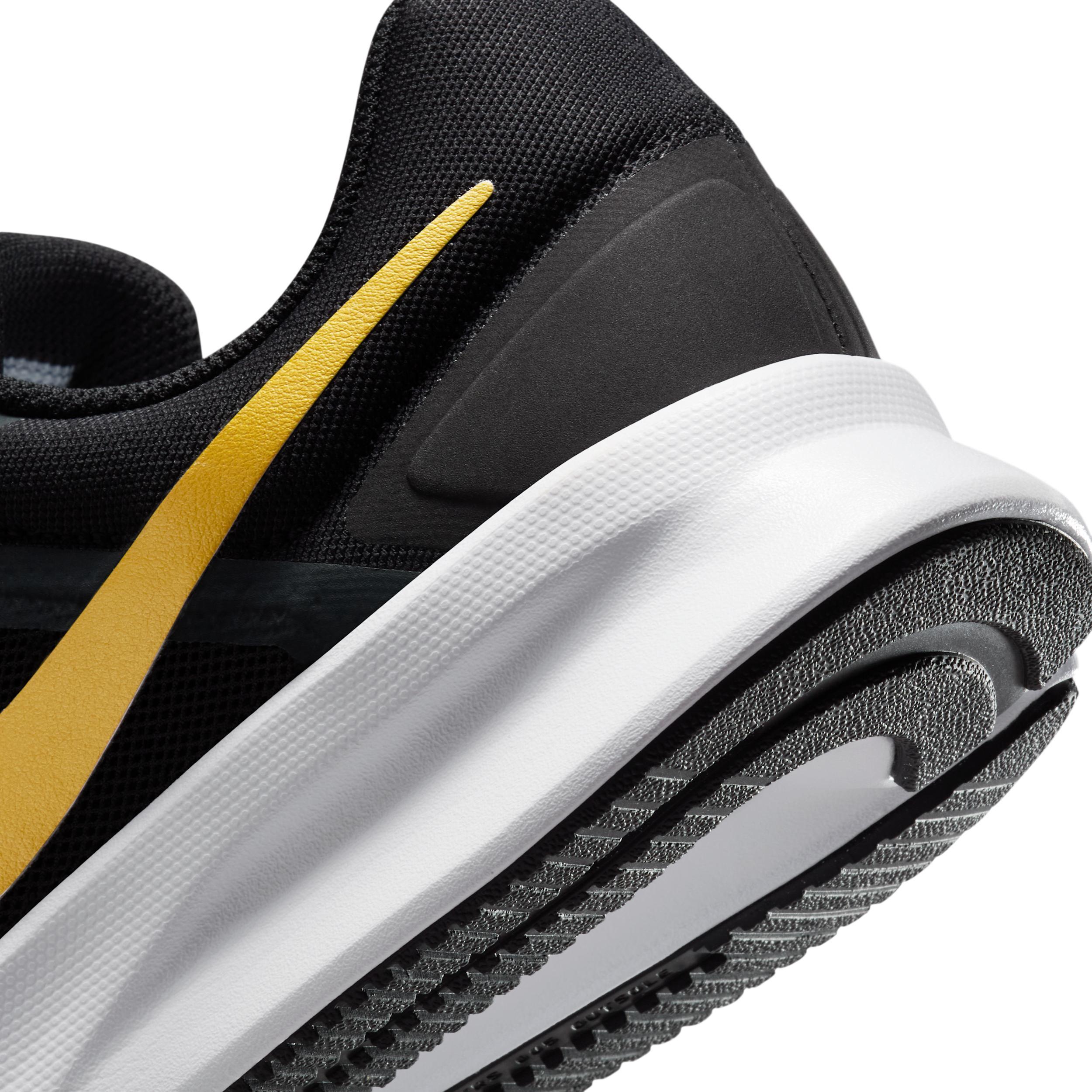 Nike Men's Run Swift 3 Road Running Shoes Product Image