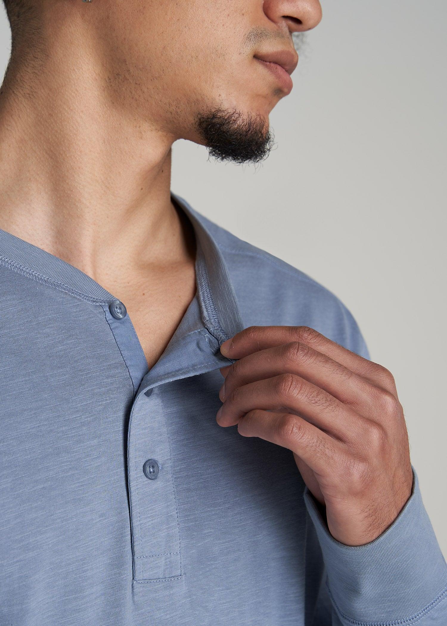 Men's Tall Three Button Long Sleeve Slub Henley in Chambray Product Image
