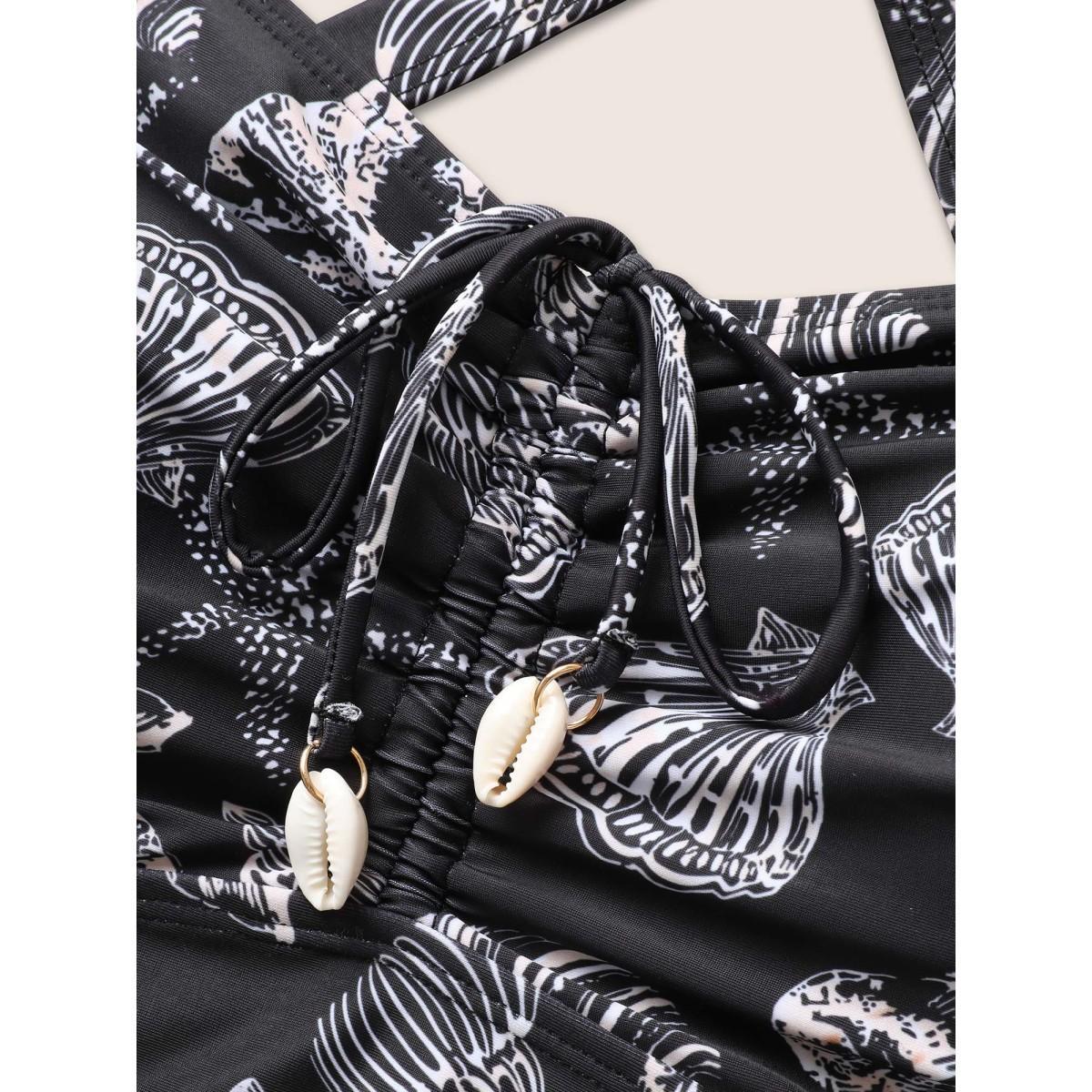 Plus Size Shell Print Drawstring Ruched Skinny Swim Top Women's Swimwear Black Beach Gathered High stretch Skinny Heart neckline Curve Swim Tops BloomChic 14-16/1X Product Image