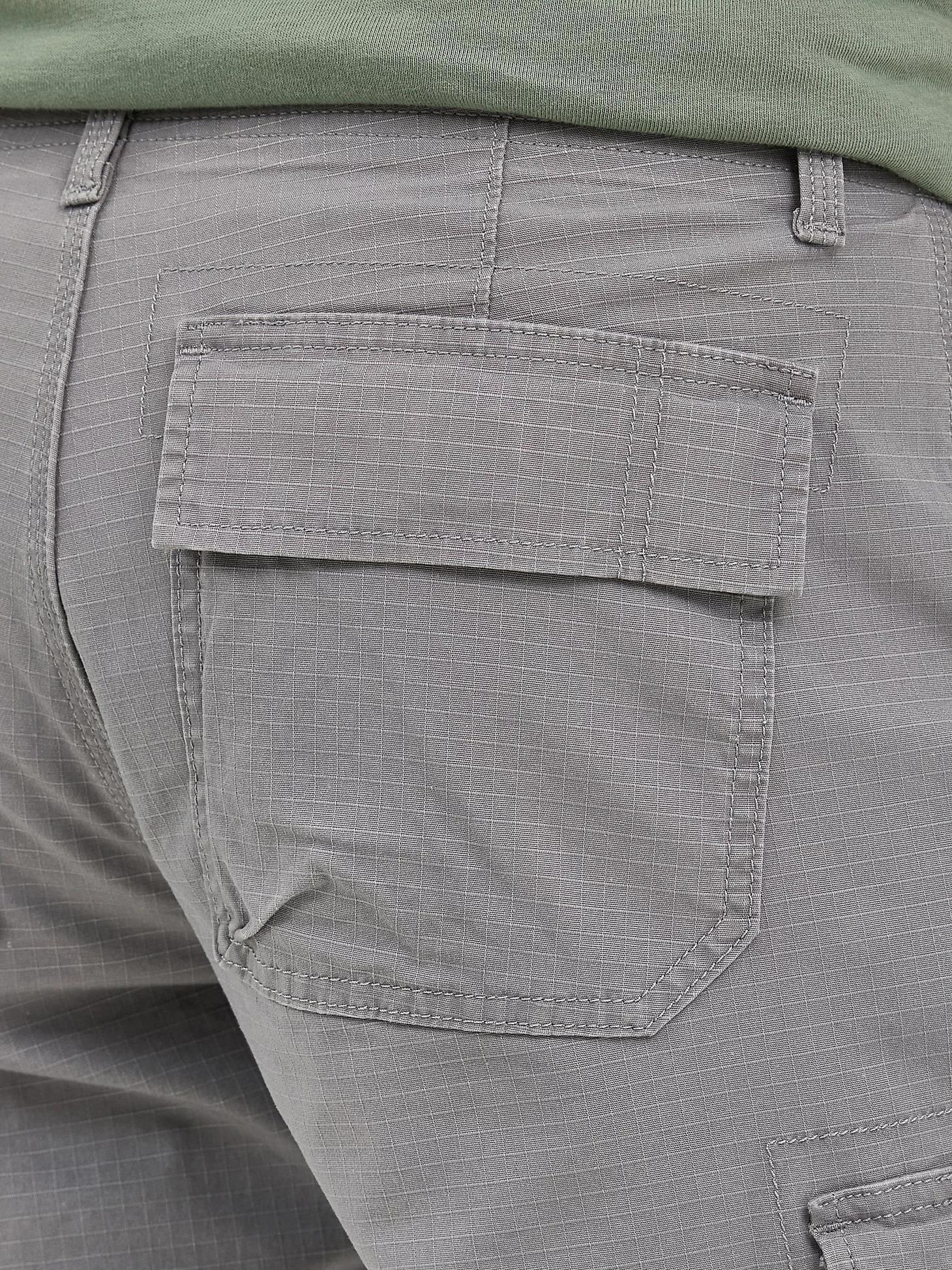 Men's Extreme Motion Carolina Ripstop Cargo Short | Men's Shorts | Lee® Product Image