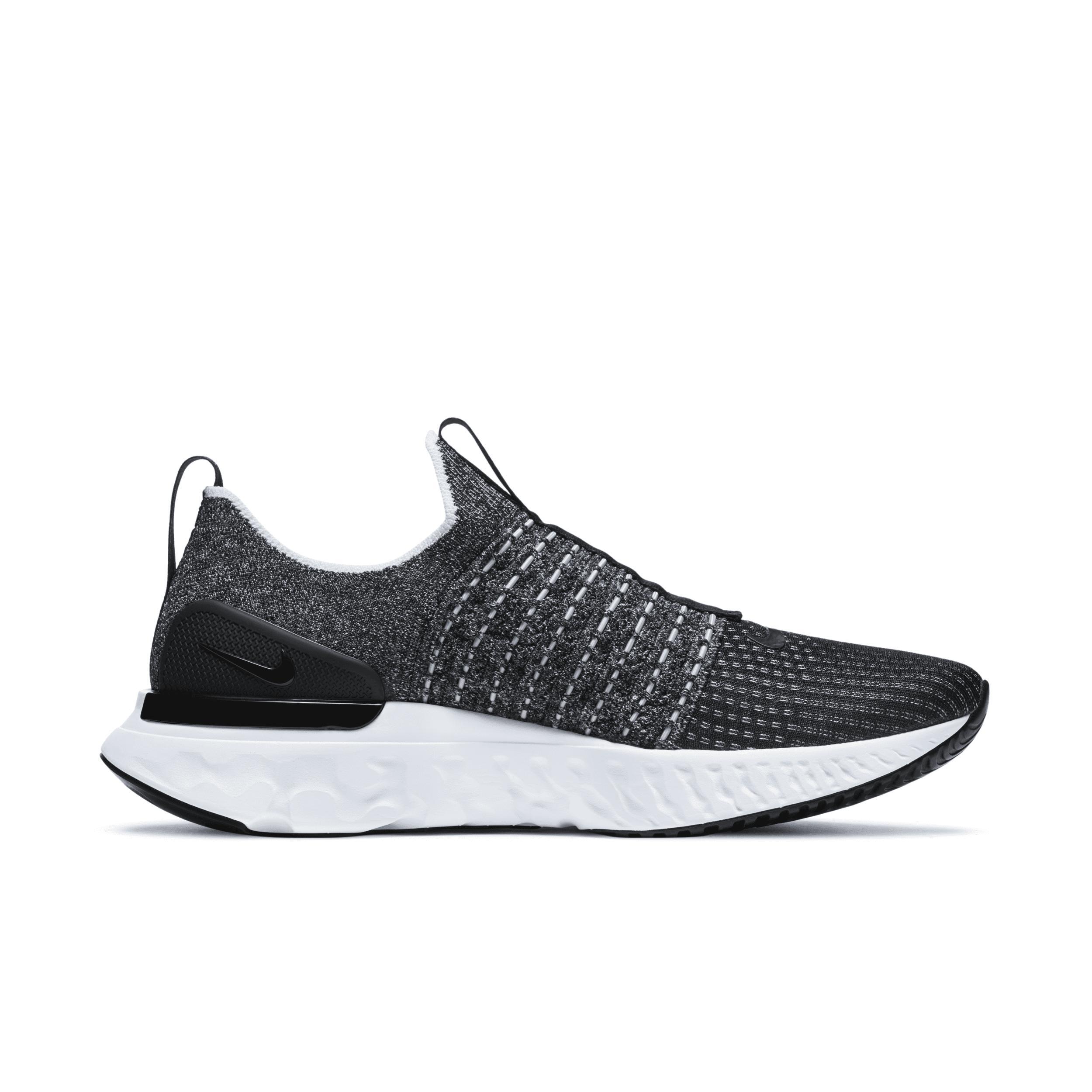 Nike Men's Phantom Run 2 Road Running Shoes Product Image