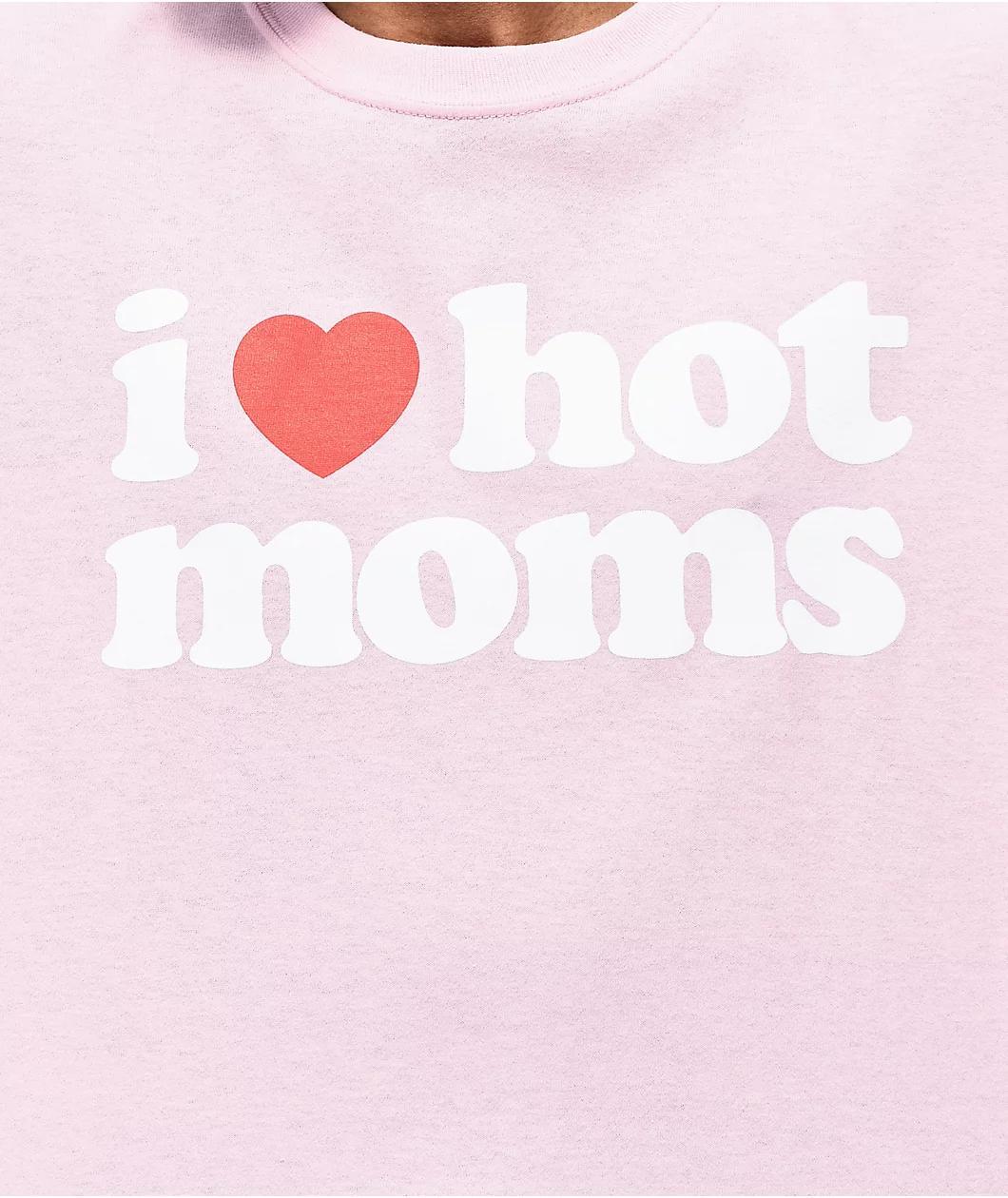Danny Duncan I Heart Hot Moms Pink T-Shirt Product Image