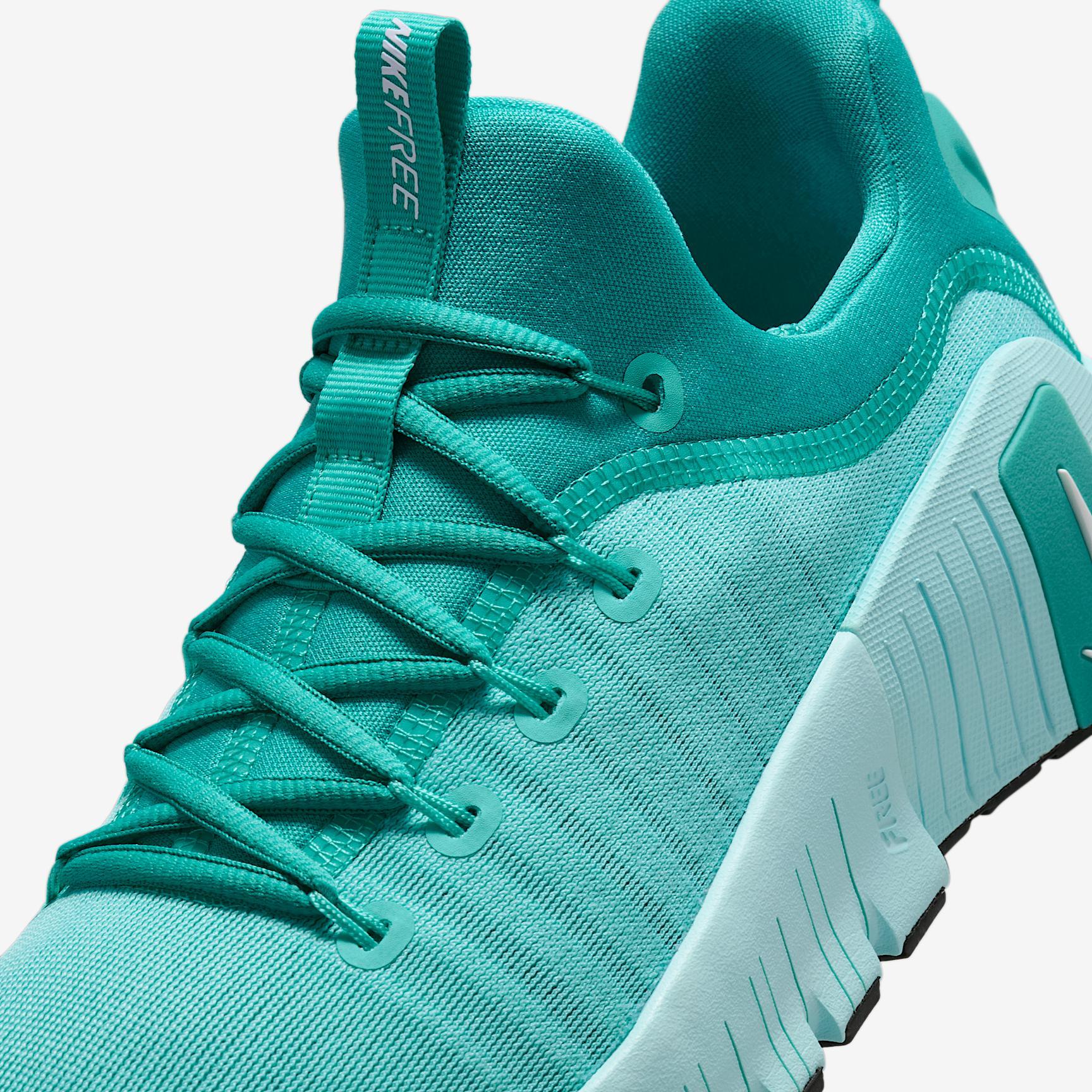 Nike Women's Free Metcon 6 Workout Shoes Product Image